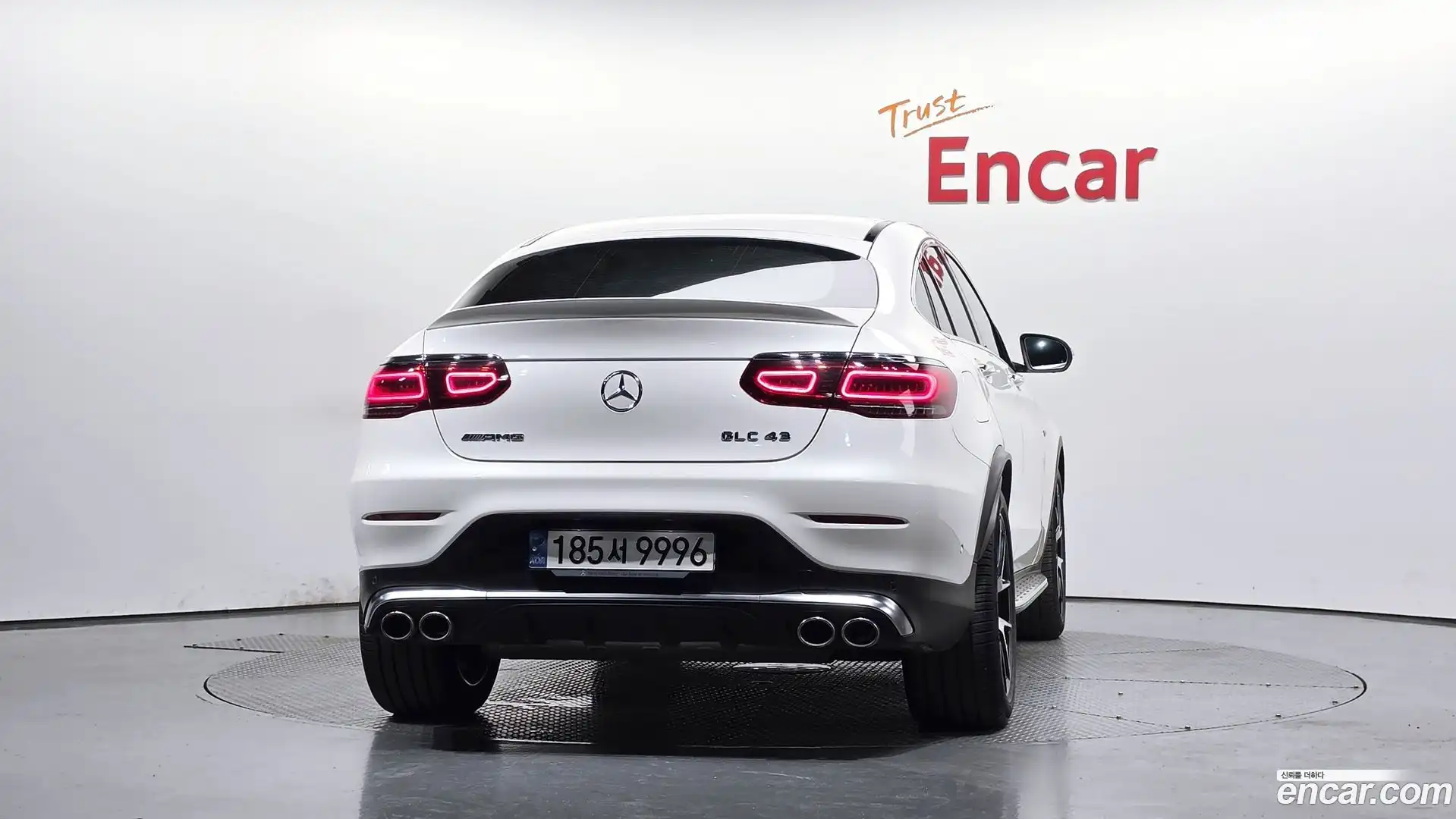 GLC-Class Mercedes-Benz 2021.8-OUTER-004