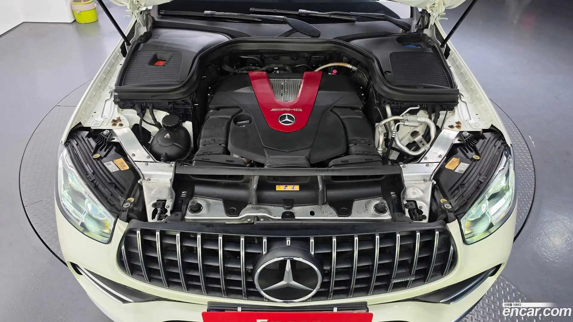 GLC-Class Mercedes-Benz 2021.8-OUTER-006