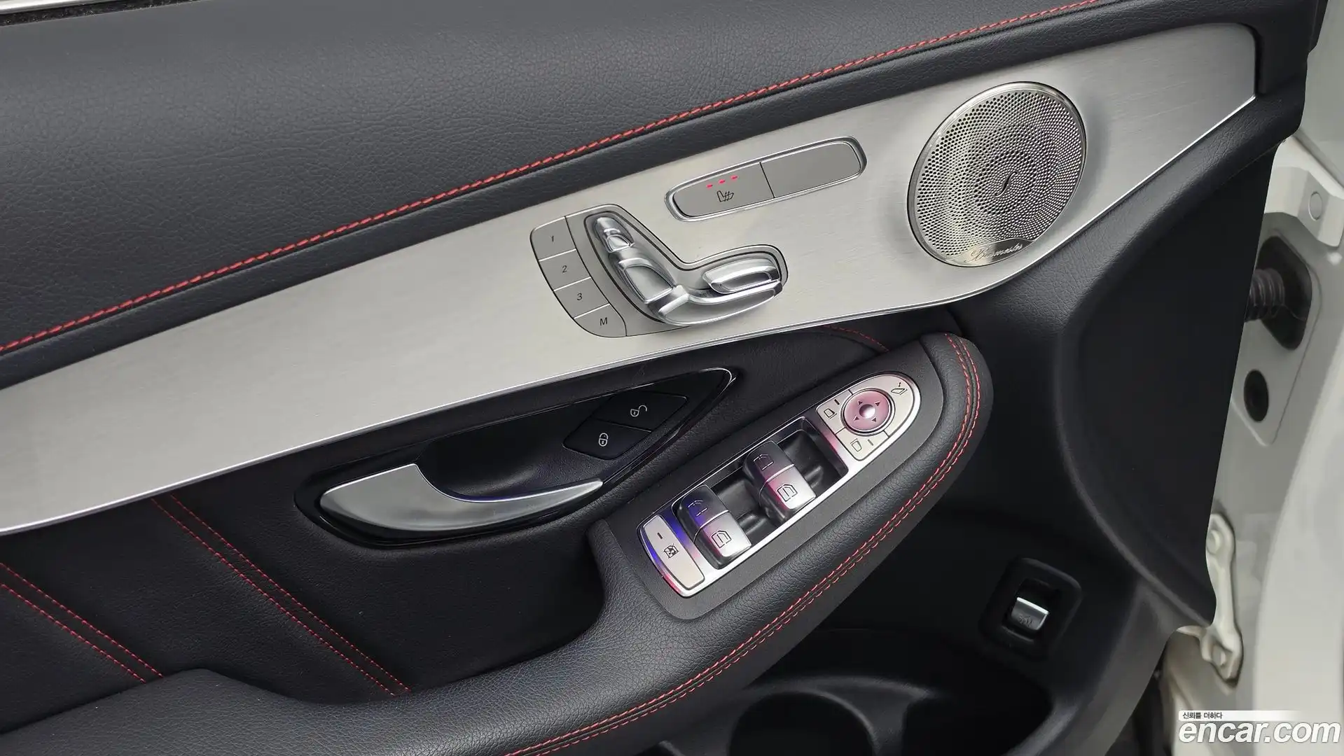 GLC-Class Mercedes-Benz 2021.8-OPTION-040