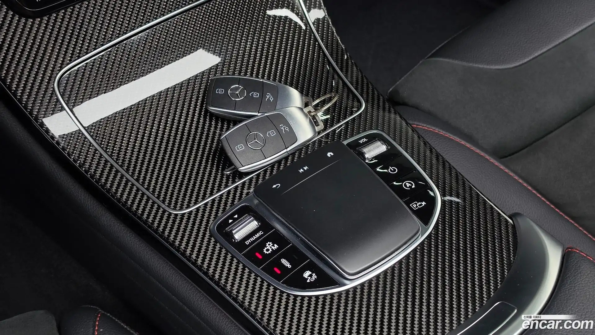 GLC-Class Mercedes-Benz 2021.8-OPTION-043
