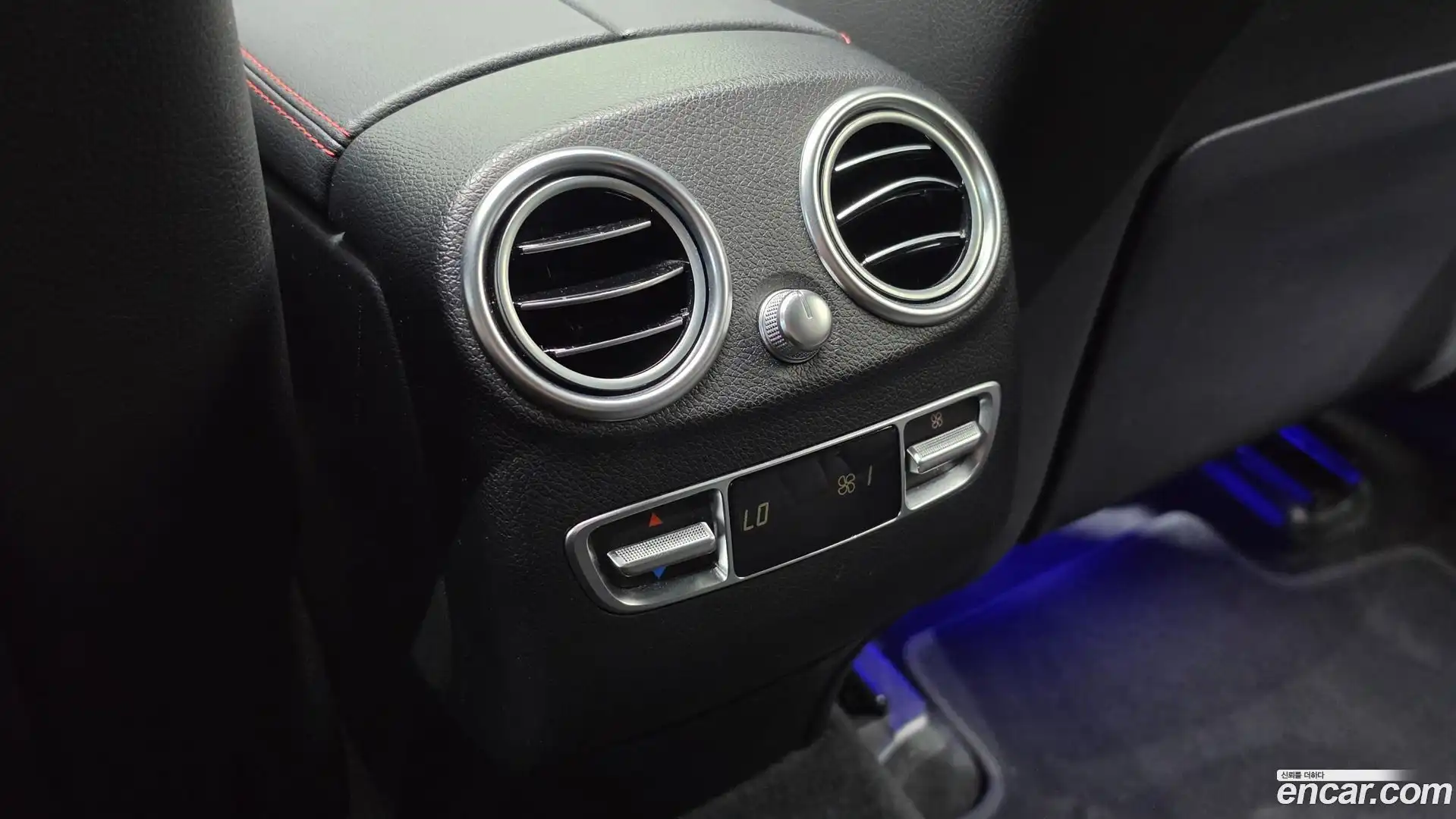 GLC-Class Mercedes-Benz 2021.8-OPTION-045