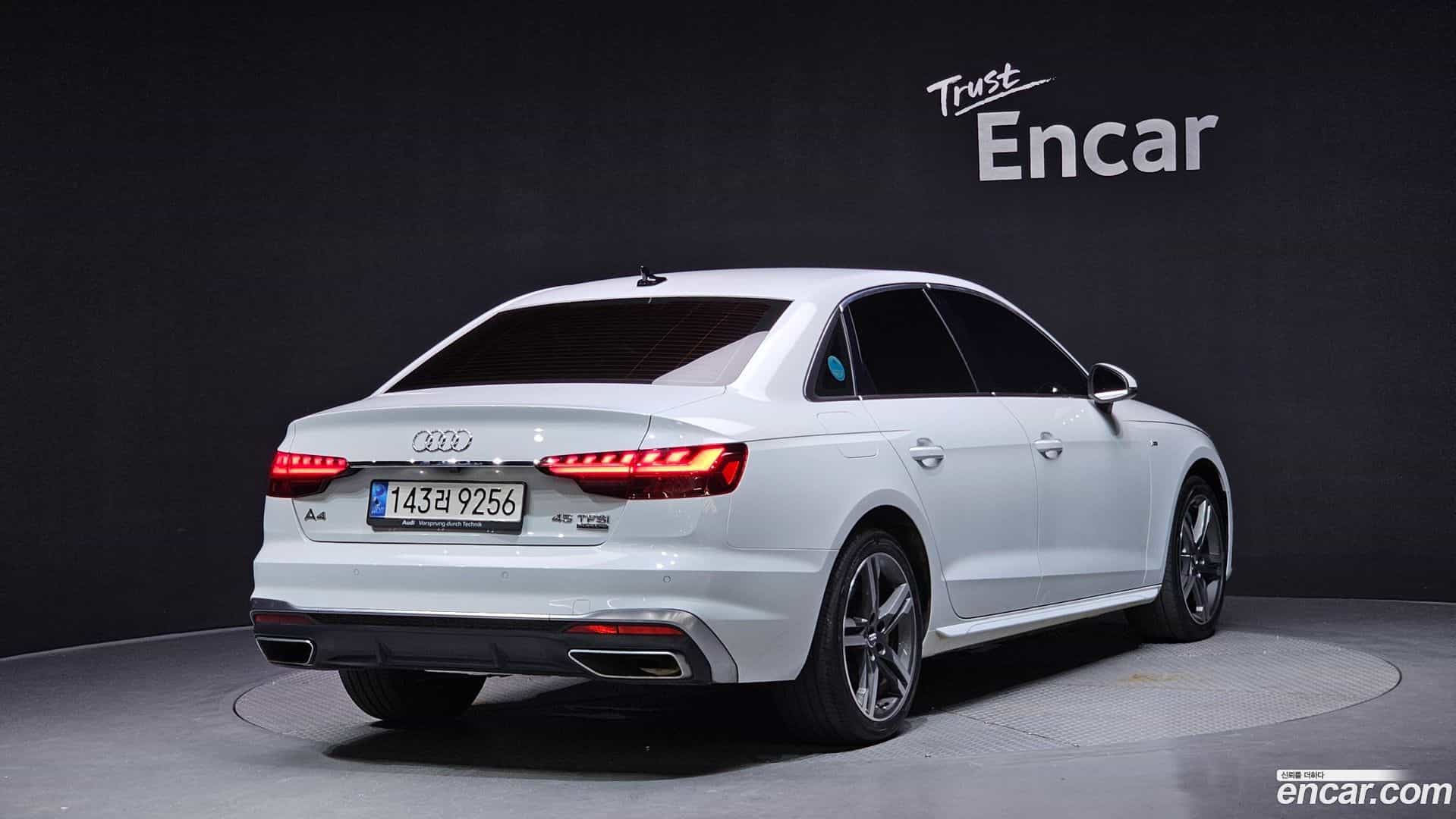 A4 Audi 2021.10-OUTER-002
