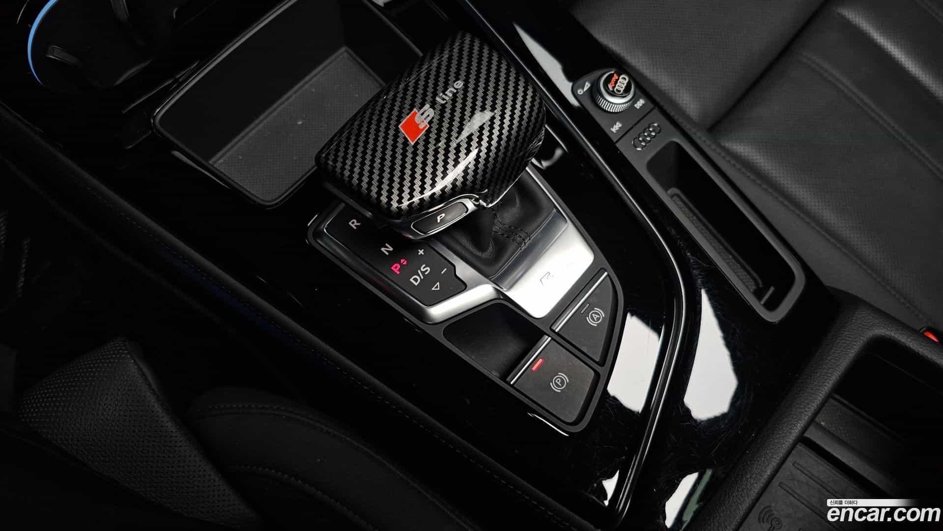 A4 Audi 2021.10-INNER-009