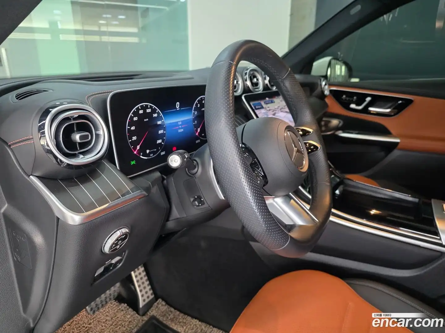 GLC-Class Mercedes-Benz 2023.6-OPTION-017