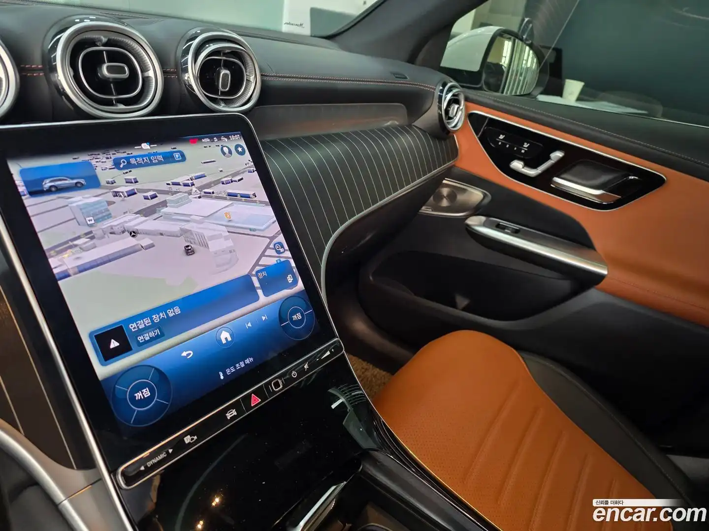 GLC-Class Mercedes-Benz 2023.6-OPTION-018