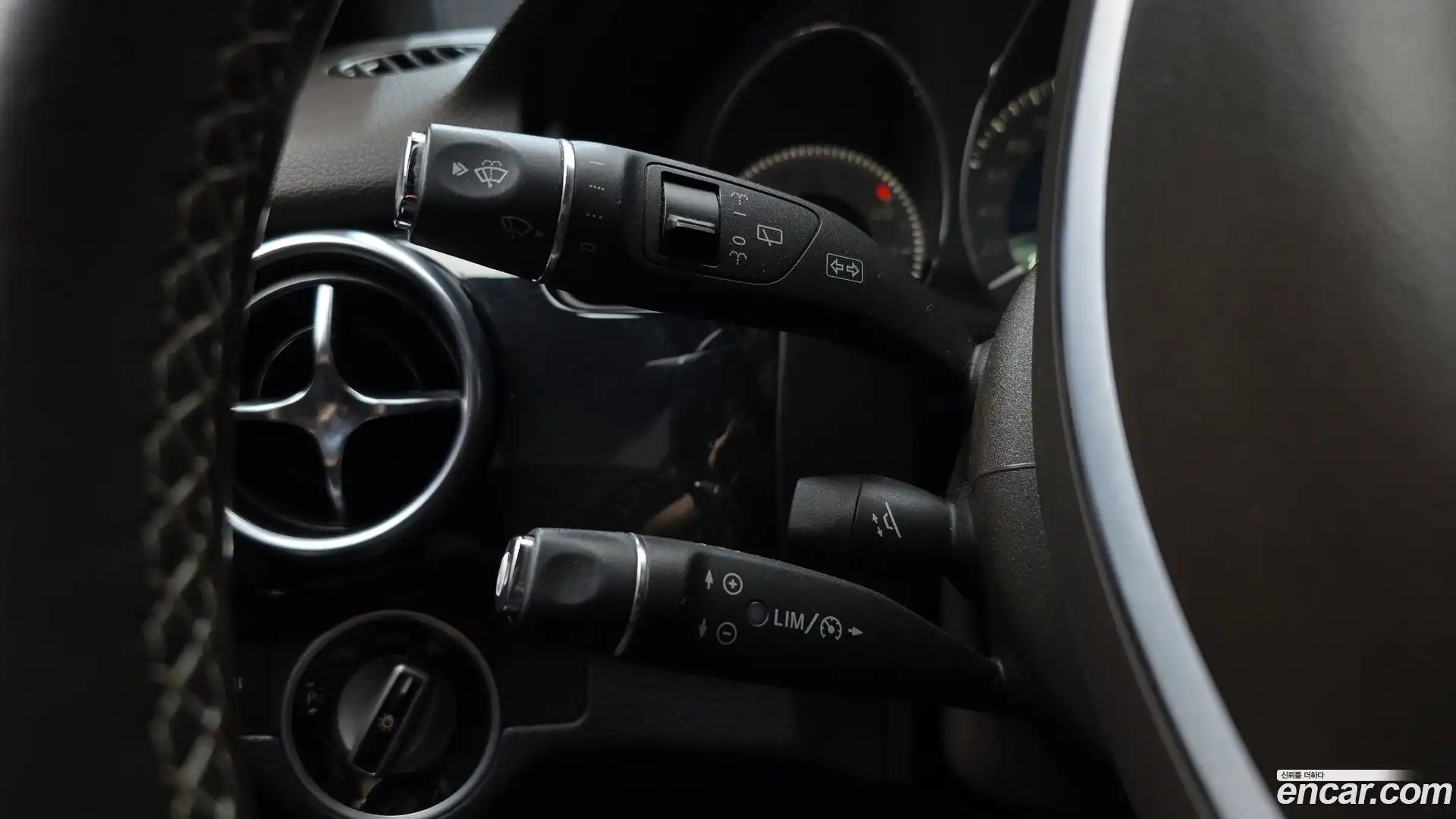 GLK-Class Mercedes-Benz 2014.7-OPTION-021