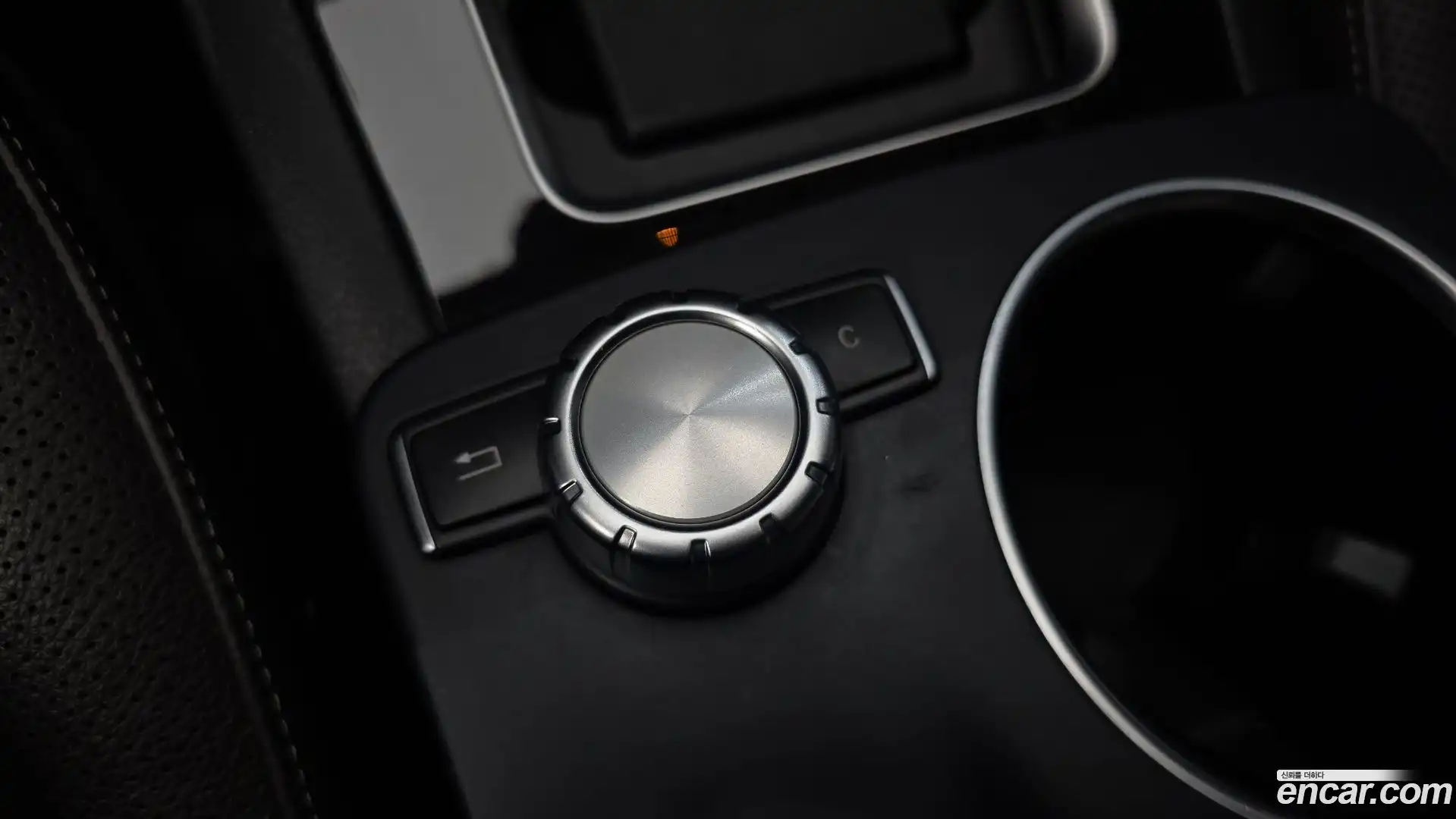 GLK-Class Mercedes-Benz 2014.7-OPTION-024