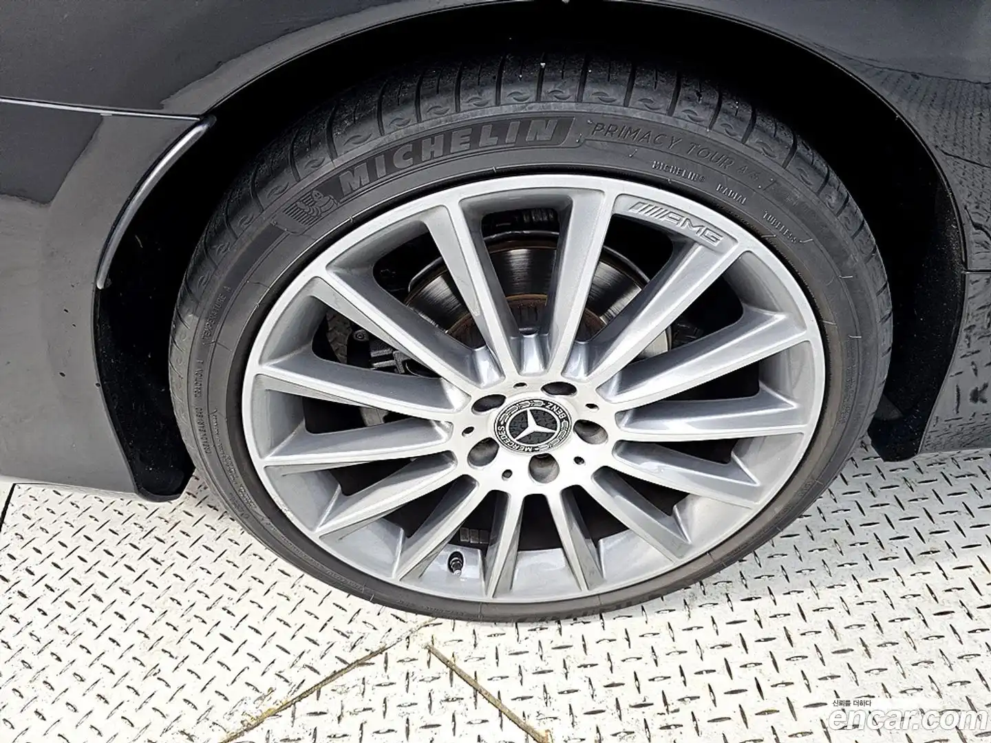 C-Class Mercedes-Benz 2019.5-OPTION-024