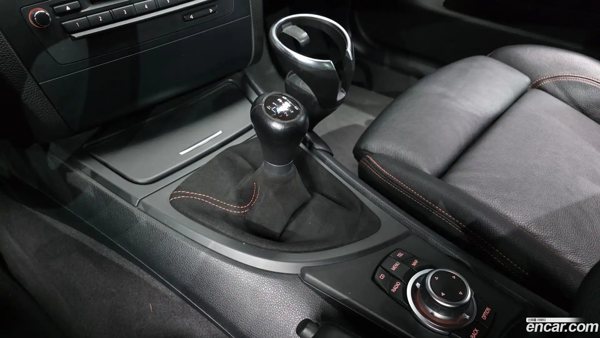 1M BMW 2012.0-INNER-009