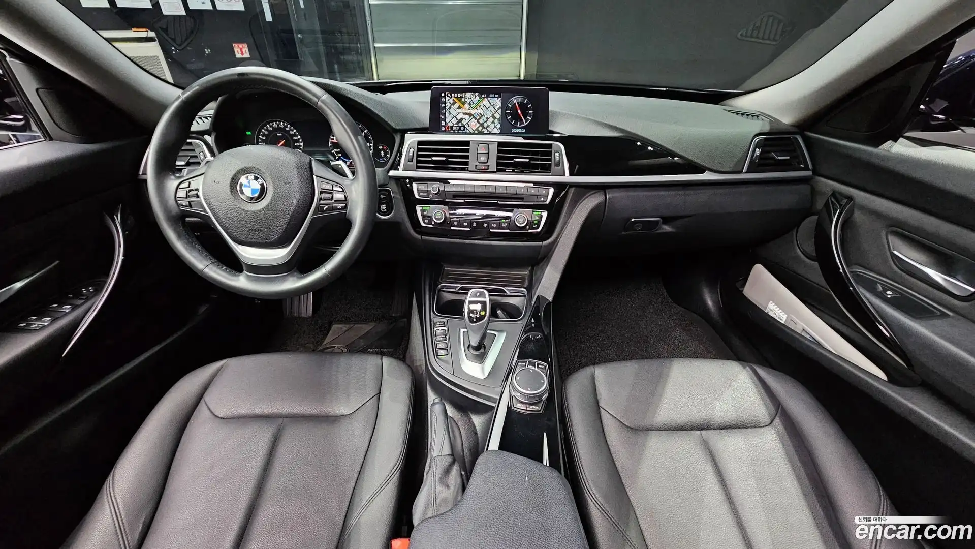 Gran Turismo BMW 2020.10-INNER-007