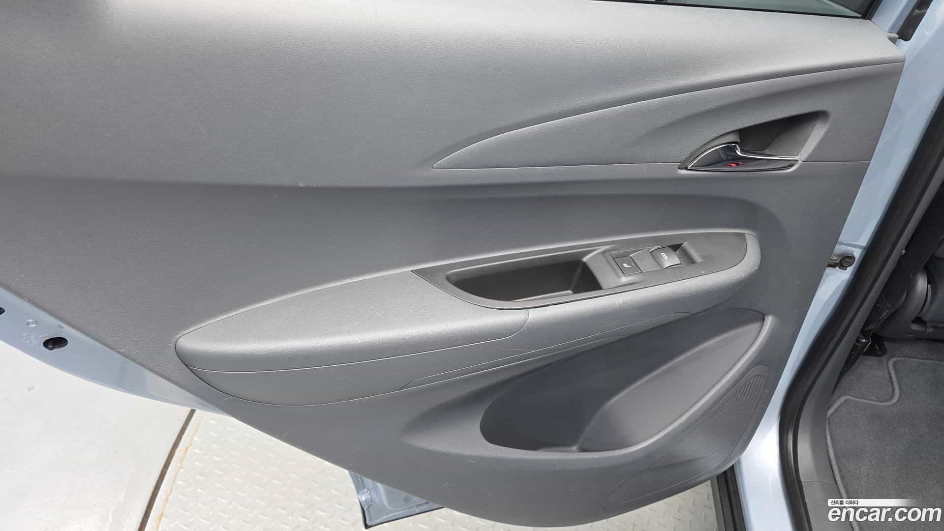 Bolt EV Chevrolet 2018.5-INNER-035