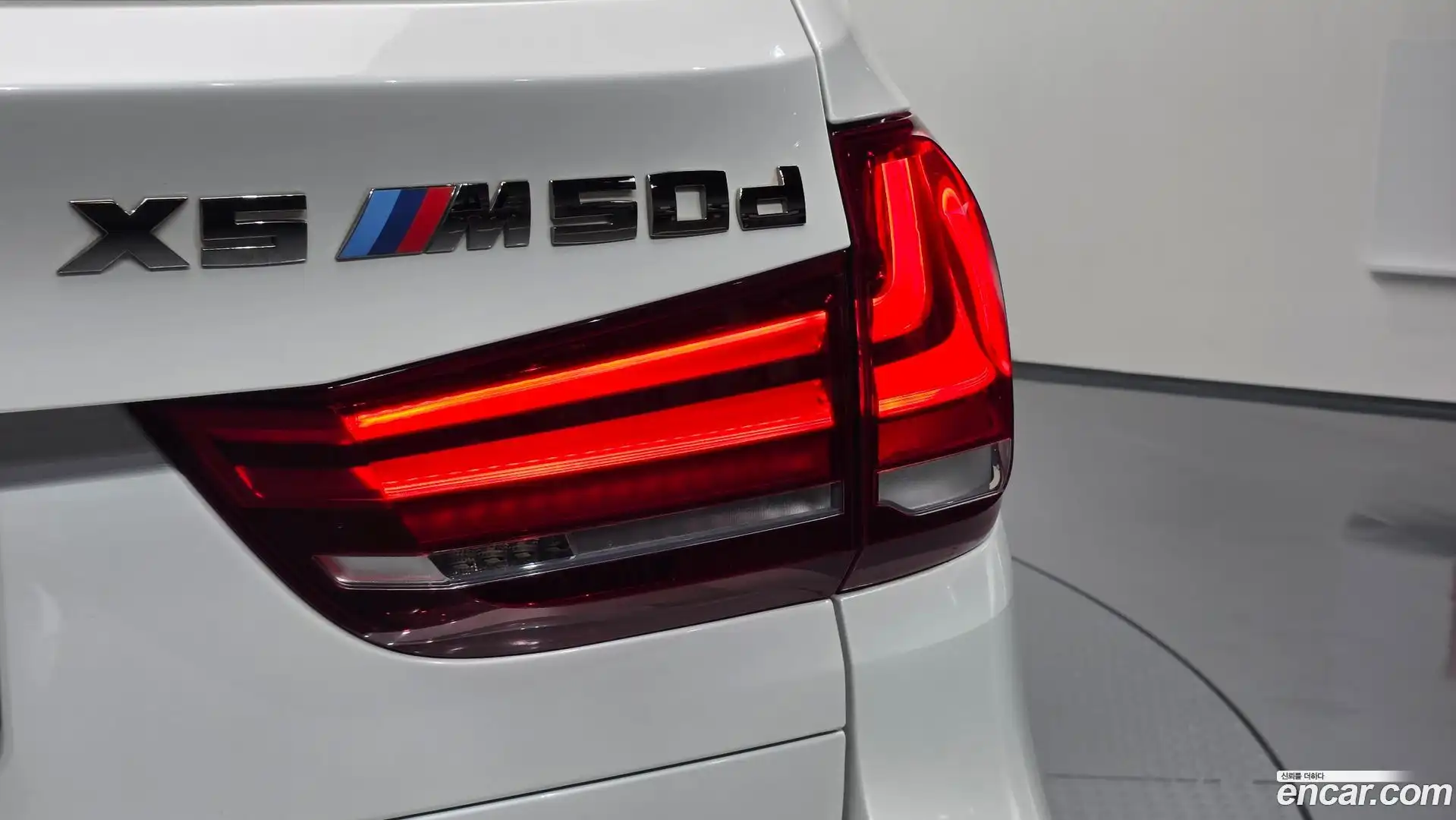X5 BMW 2017.2-OUTER-033