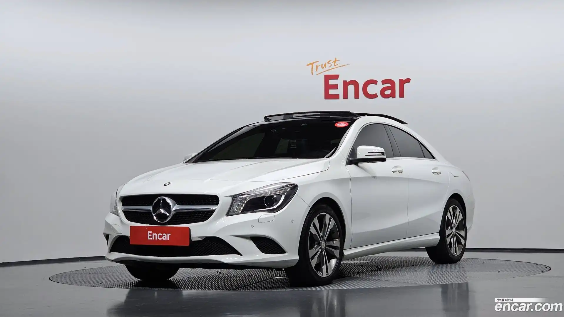 CLA-Class Mercedes-Benz 2016.2-OUTER-001