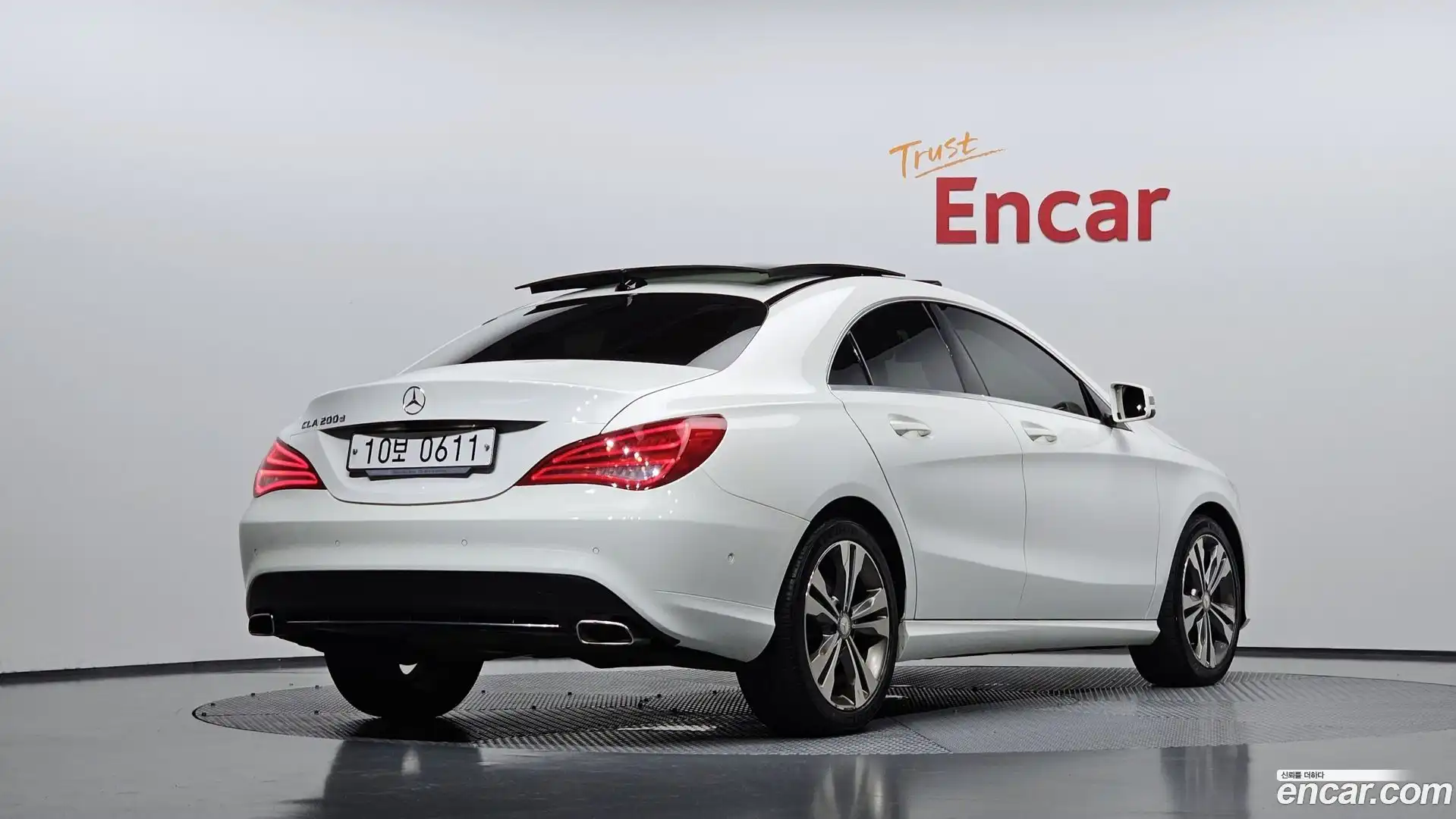 CLA-Class Mercedes-Benz 2016.2-OUTER-002