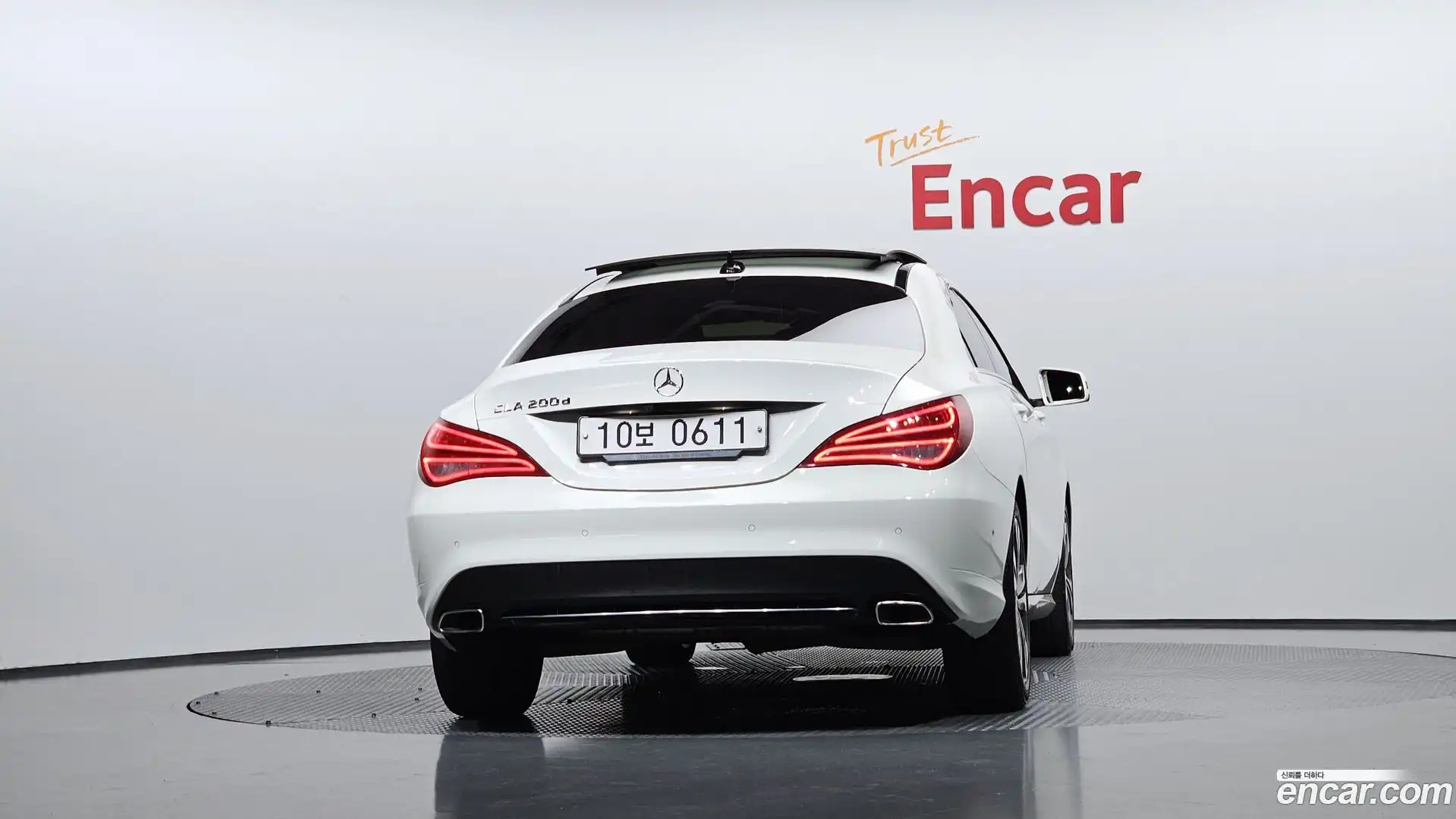 CLA-Class Mercedes-Benz 2016.2-OUTER-004
