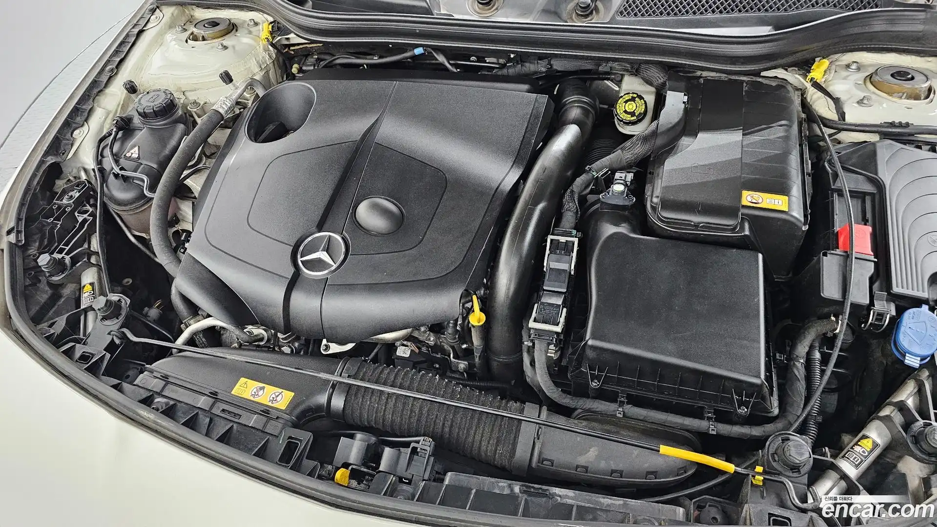 CLA-Class Mercedes-Benz 2016.2-OUTER-006