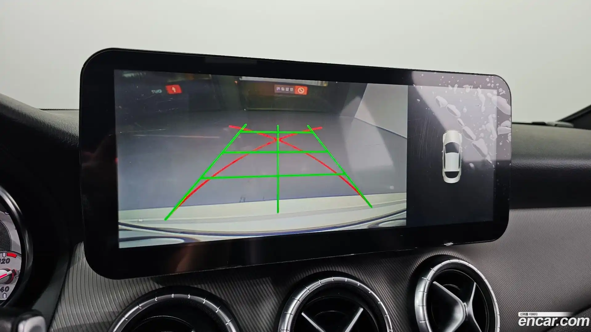 CLA-Class Mercedes-Benz 2016.2-OPTION-019