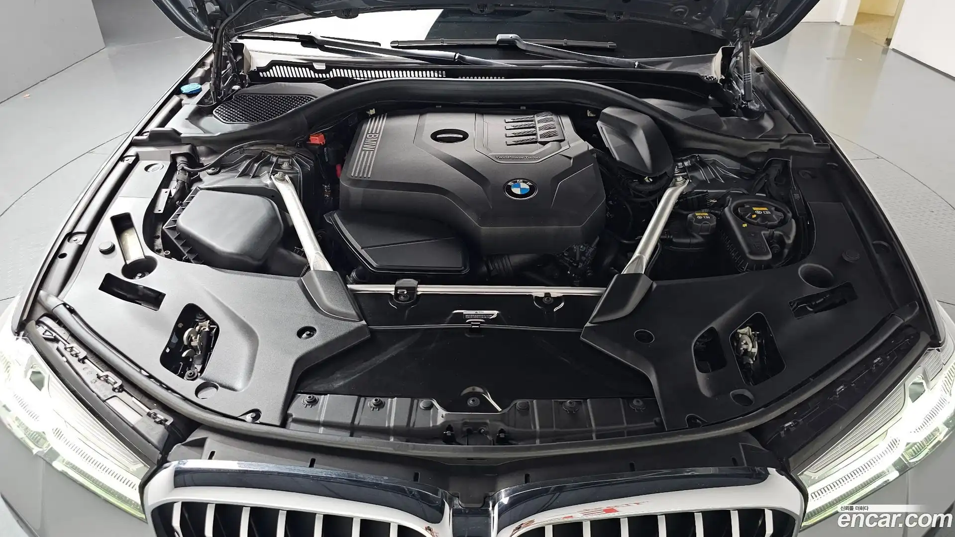 5-Series BMW 2022.11-OUTER-006
