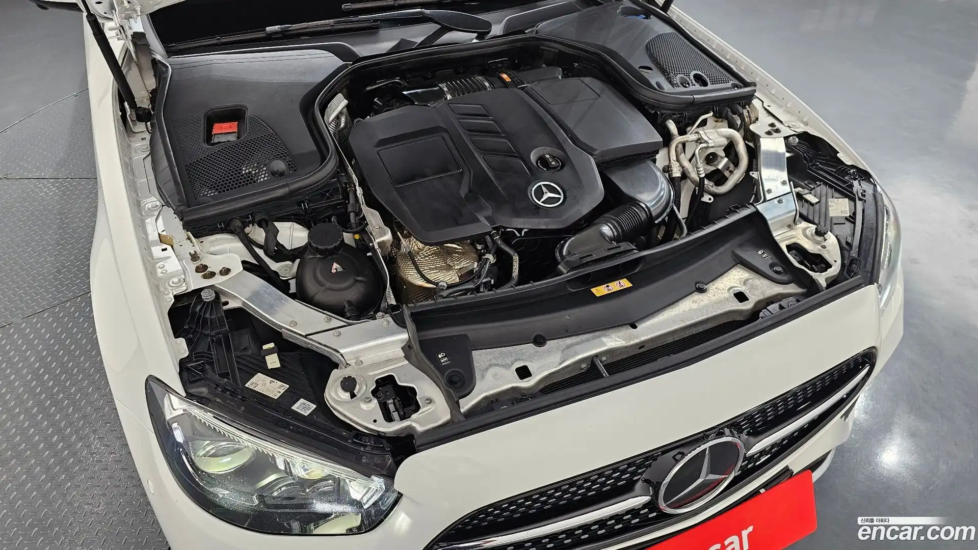 E-Class Mercedes-Benz 2020.11-OUTER-006