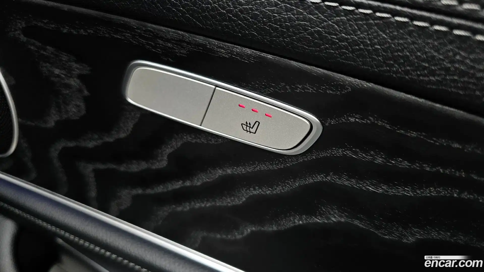 E-Class Mercedes-Benz 2020.11-OPTION-022