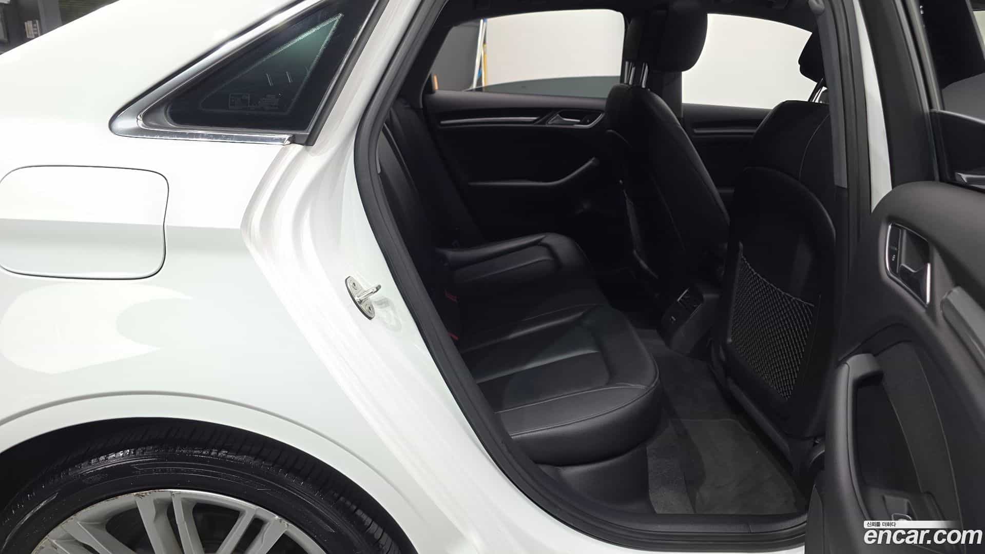 A3 Audi 2018.8-OPTION-015