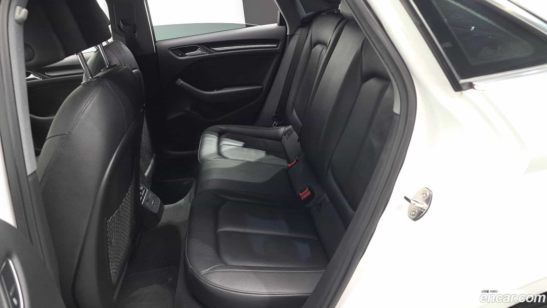 A3 Audi 2018.8-OPTION-016