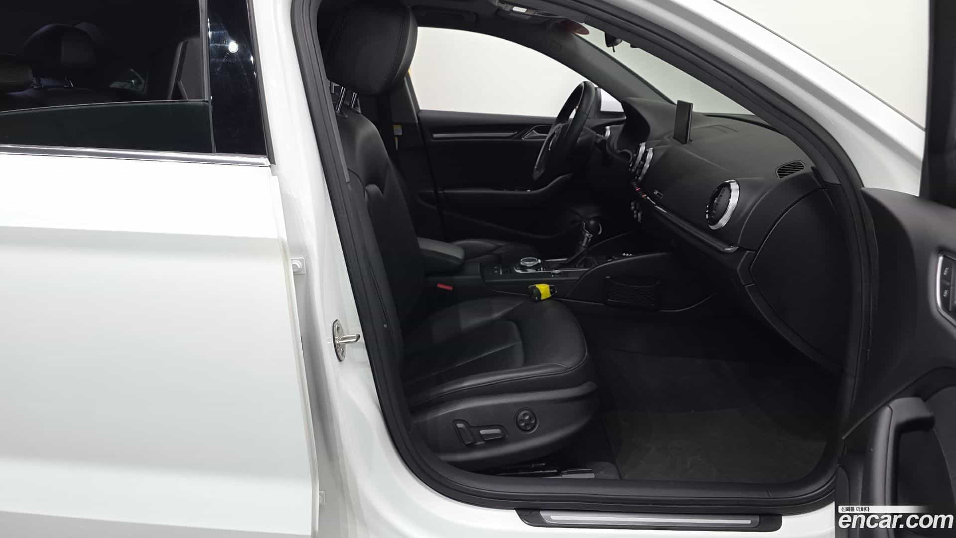 A3 Audi 2018.8-INNER-036