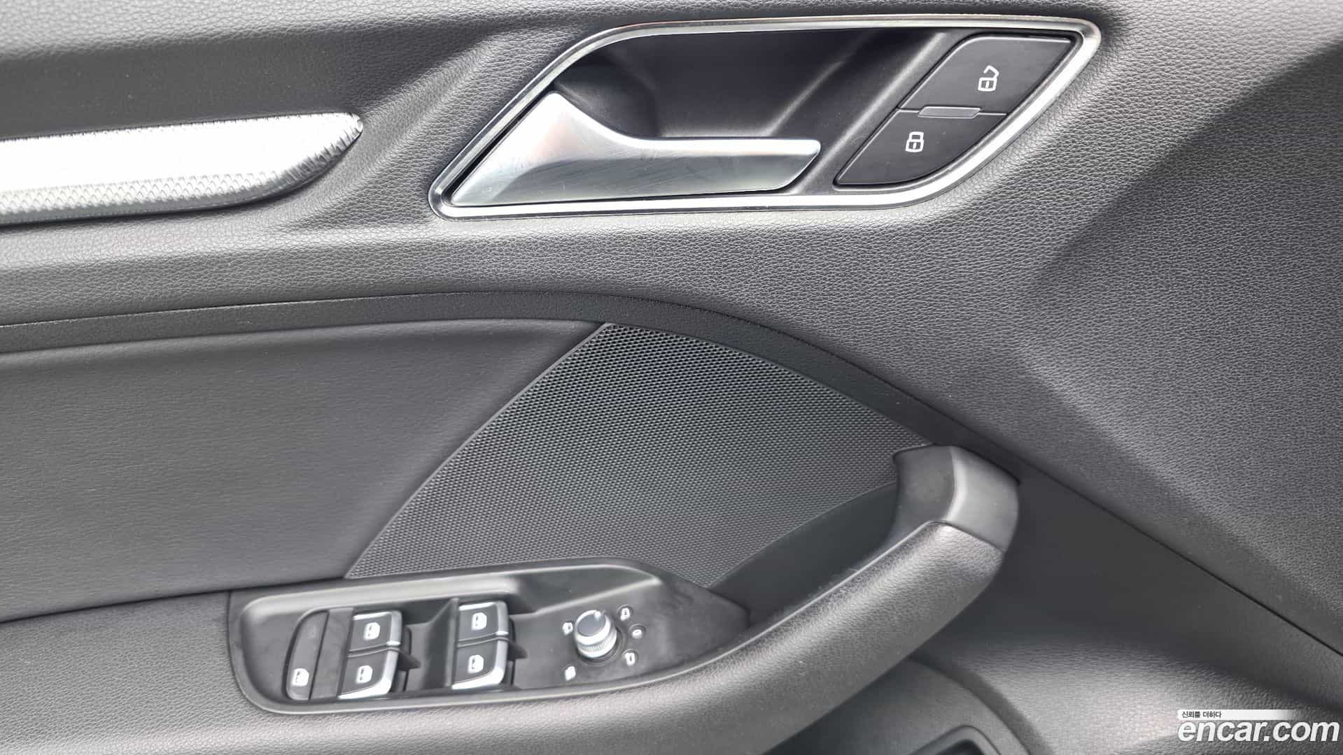 A3 Audi 2018.8-OPTION-040
