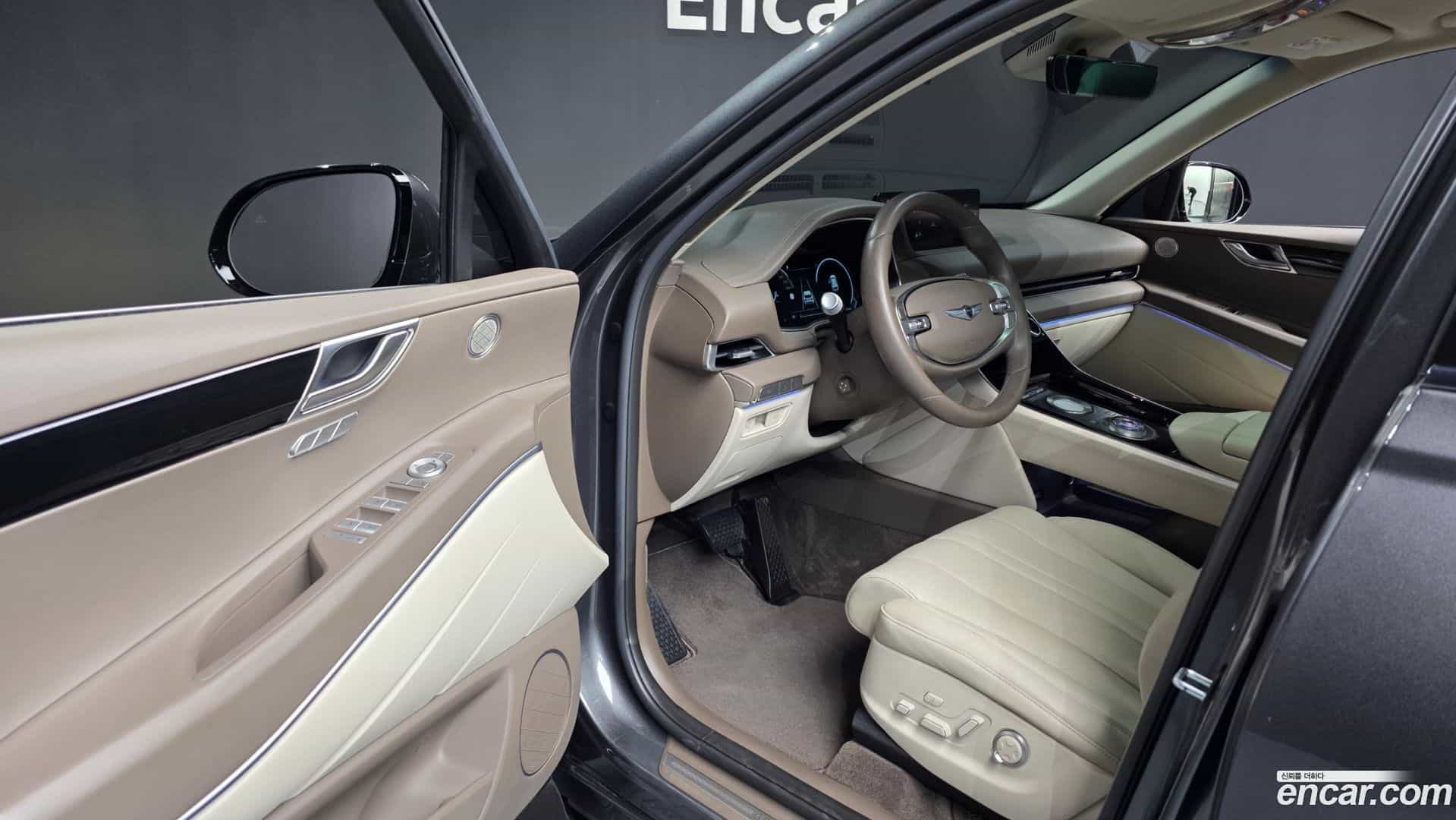 GV80 Genesis 2022.0-INNER-010