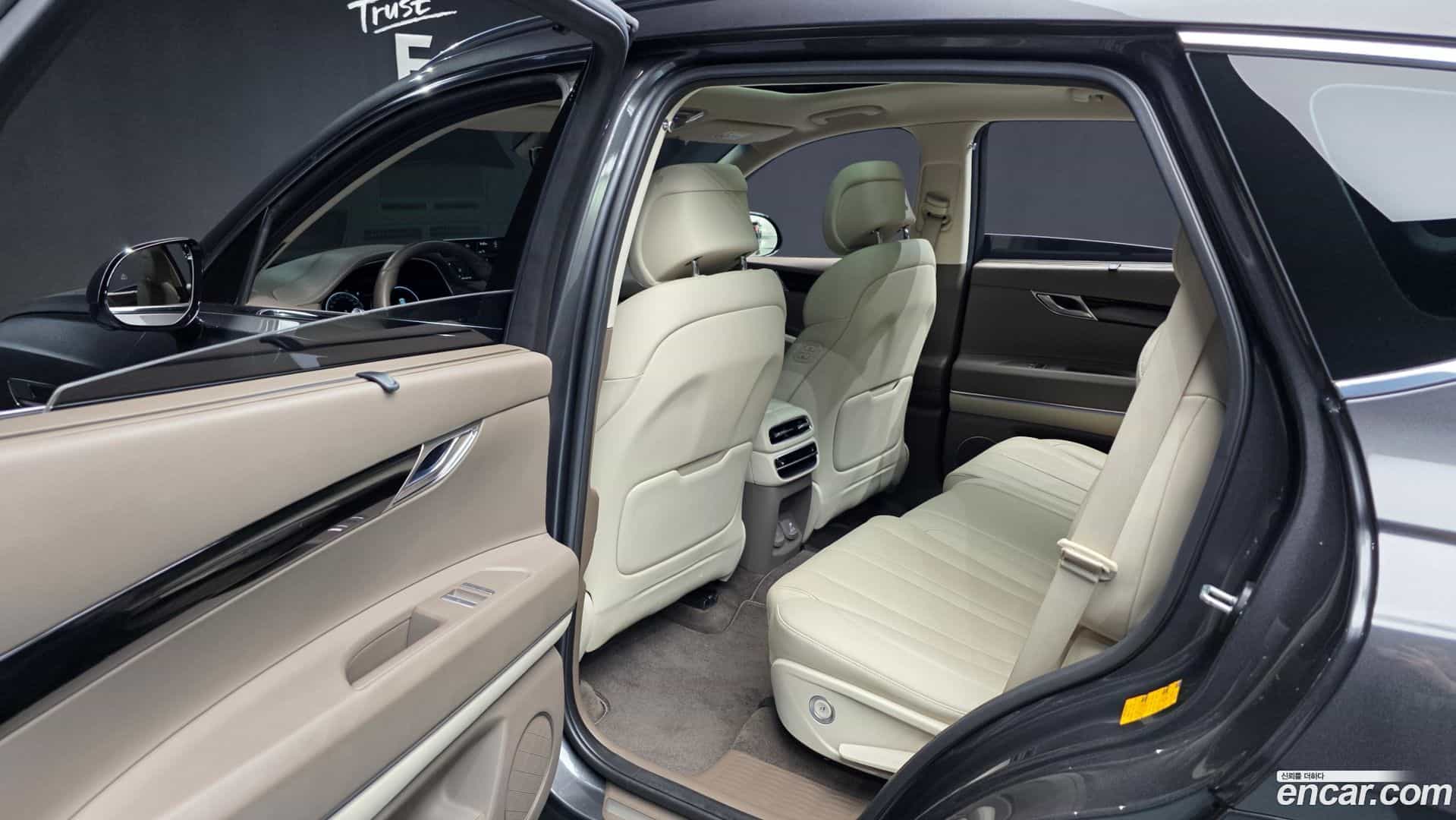 GV80 Genesis 2022.0-INNER-036