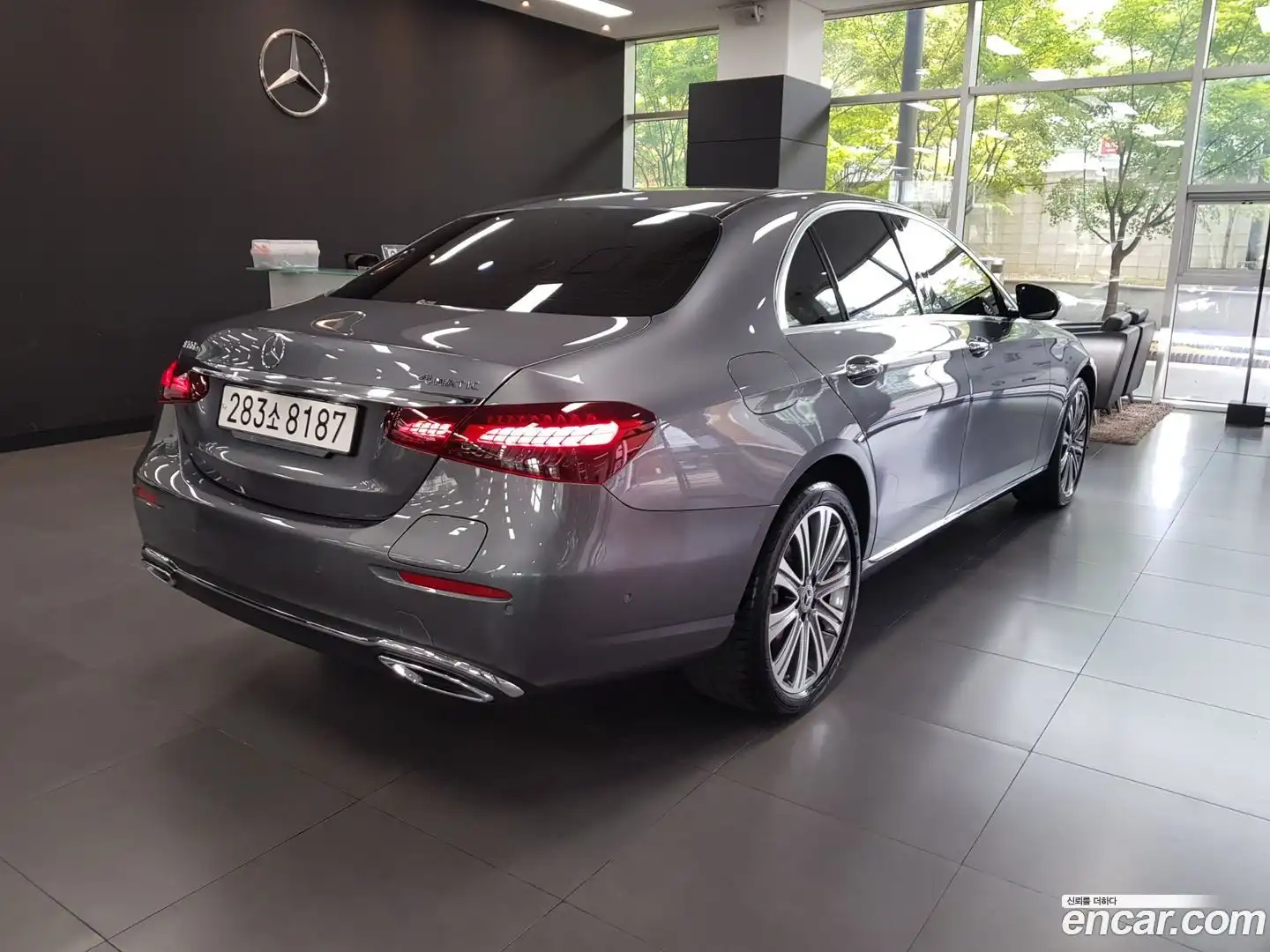 E-Class Mercedes-Benz 2023.5-OUTER-002