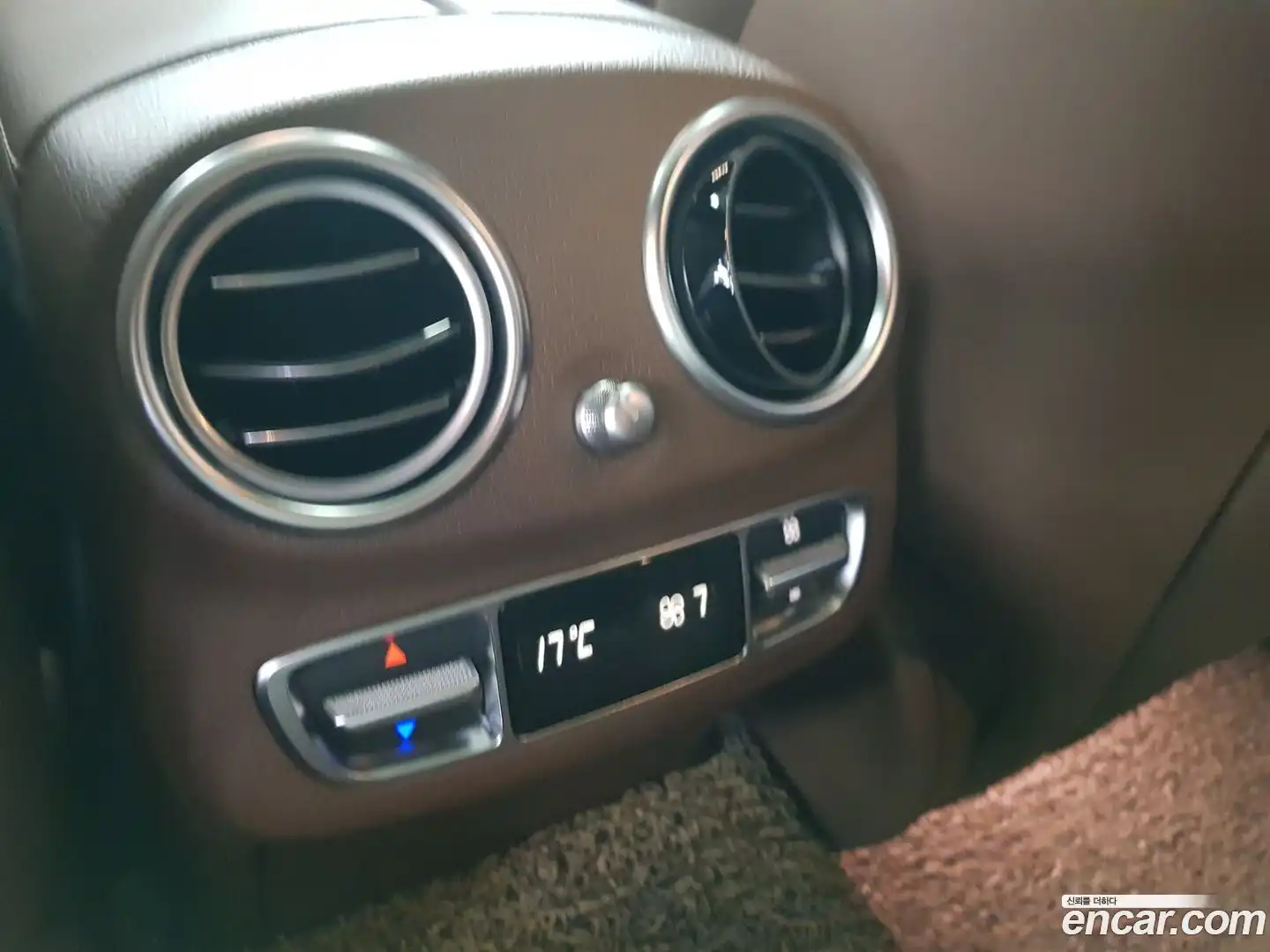 E-Class Mercedes-Benz 2023.5-OPTION-021