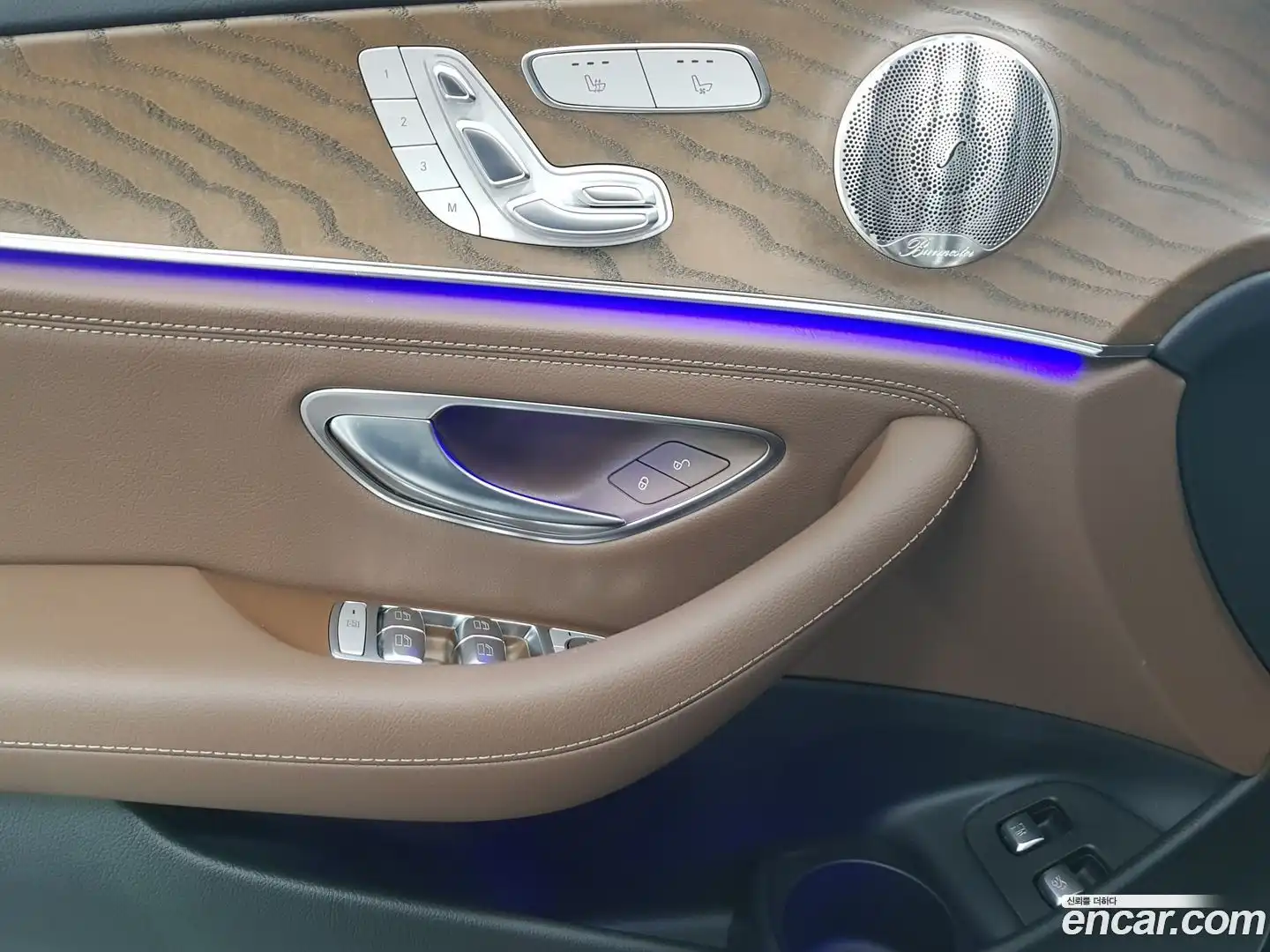 E-Class Mercedes-Benz 2023.5-OPTION-024