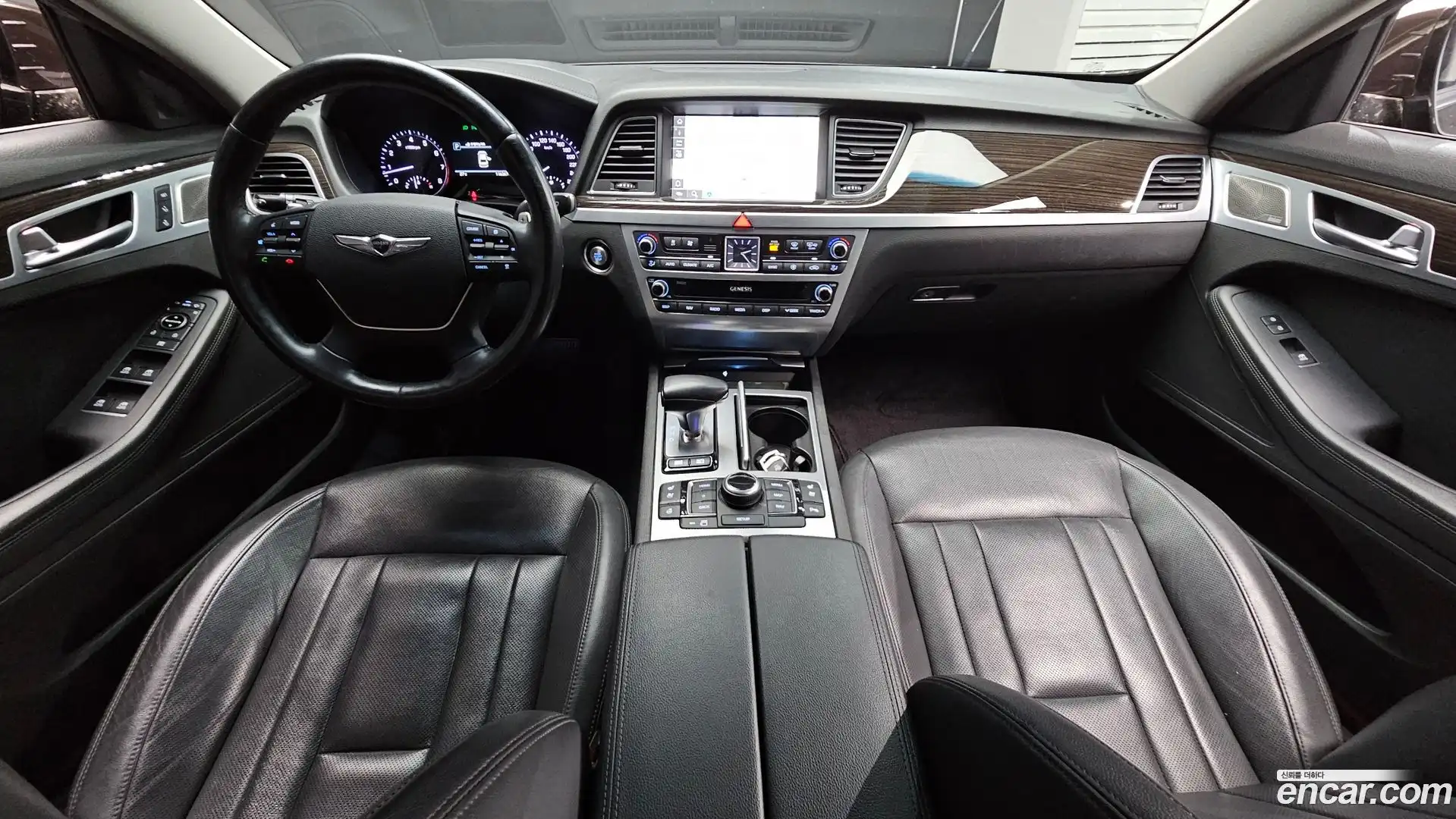G80 Genesis 2018.11-INNER-007