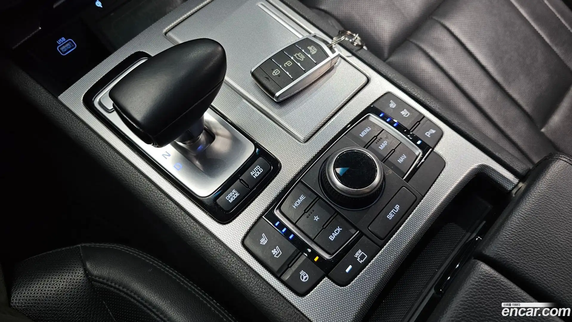 G80 Genesis 2018.11-INNER-009