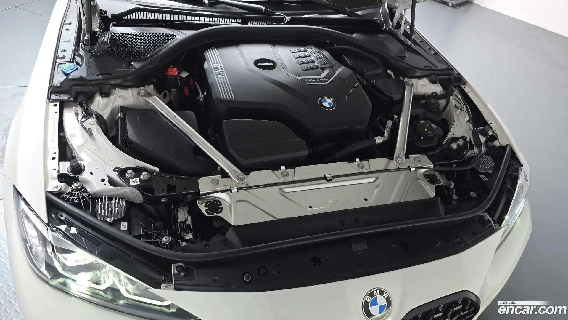 4-Series BMW 2024.6-OUTER-006