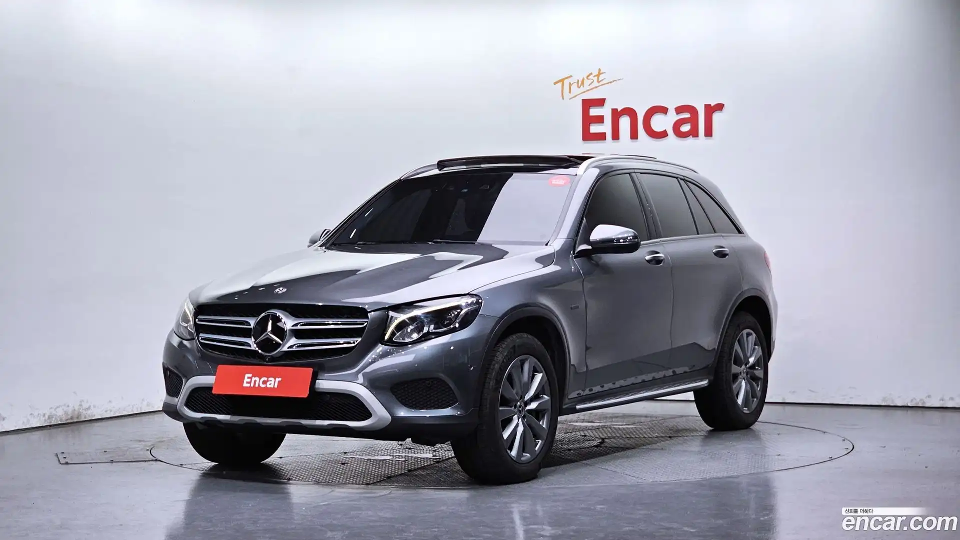 GLC-Class Mercedes-Benz 2019.3-OUTER-001