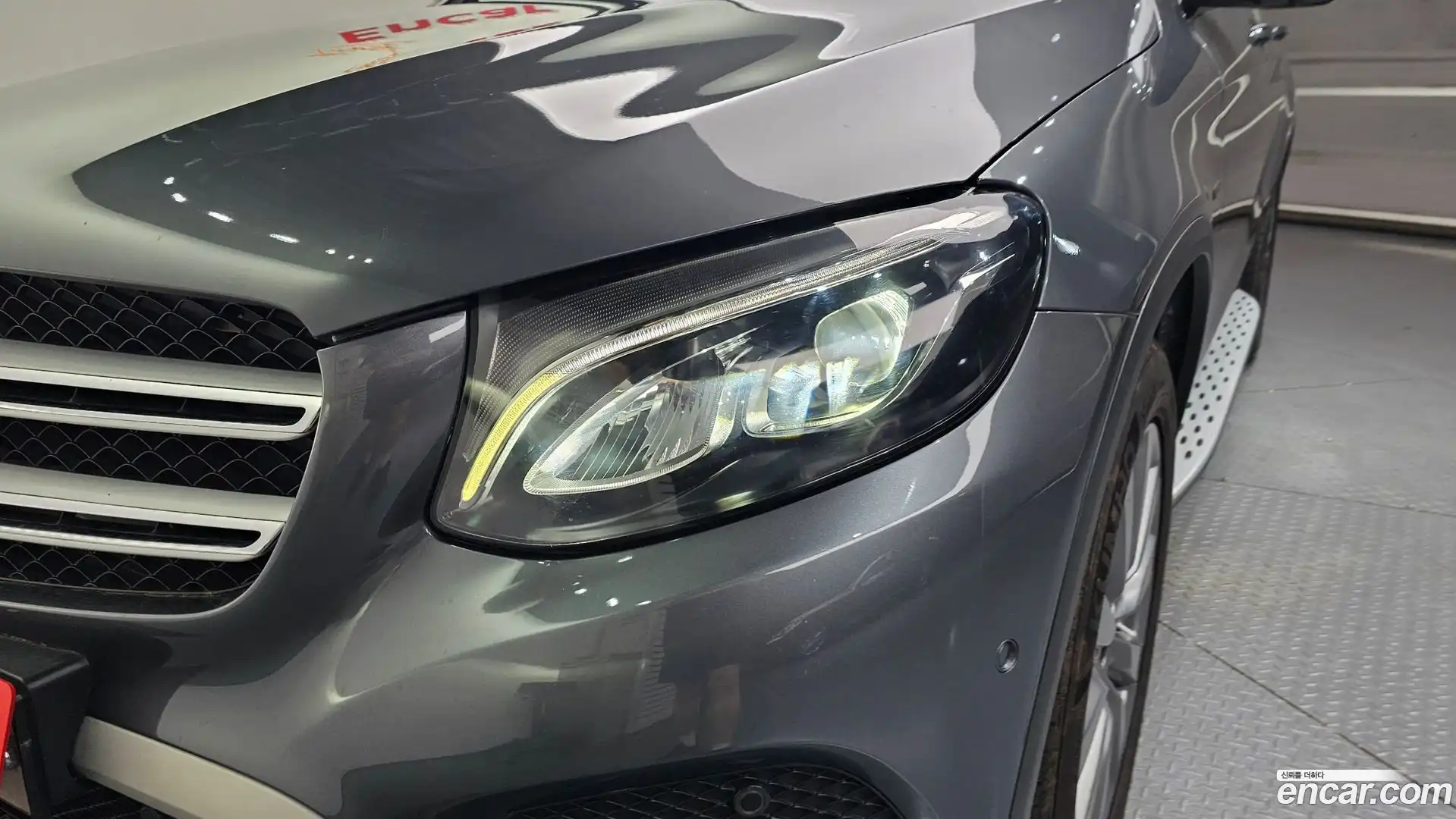 GLC-Class Mercedes-Benz 2019.3-OUTER-032