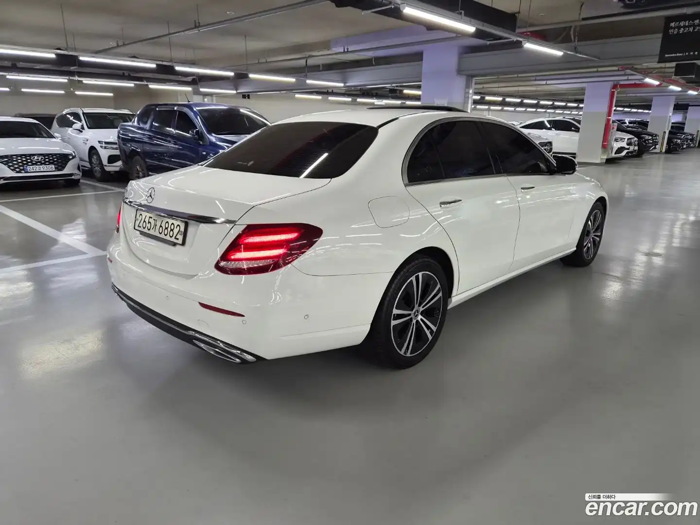E-Class Mercedes-Benz 2020.3-OUTER-003