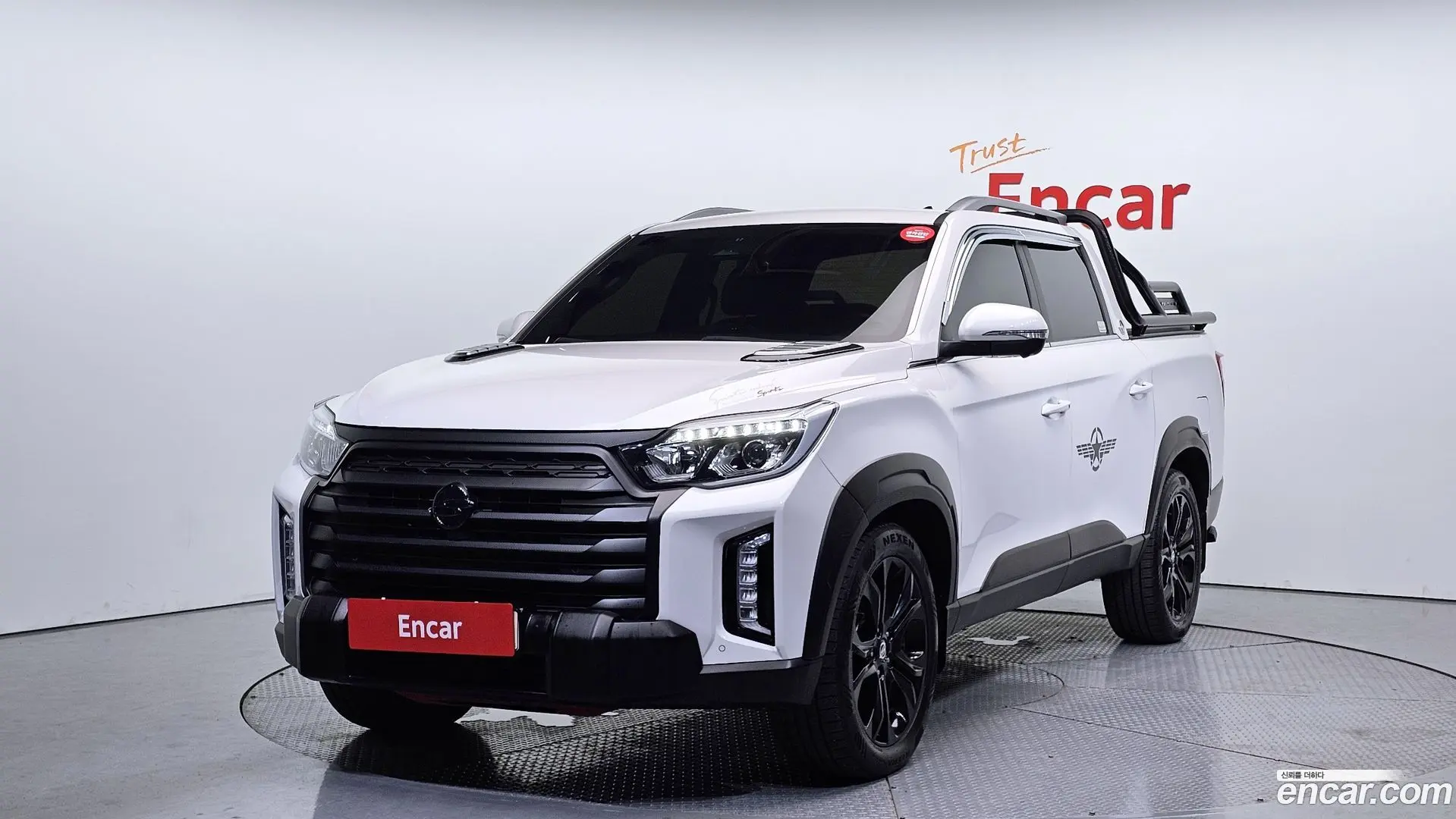 Main__Slider__Photo:Rexton KG Mobility 2022.1-0