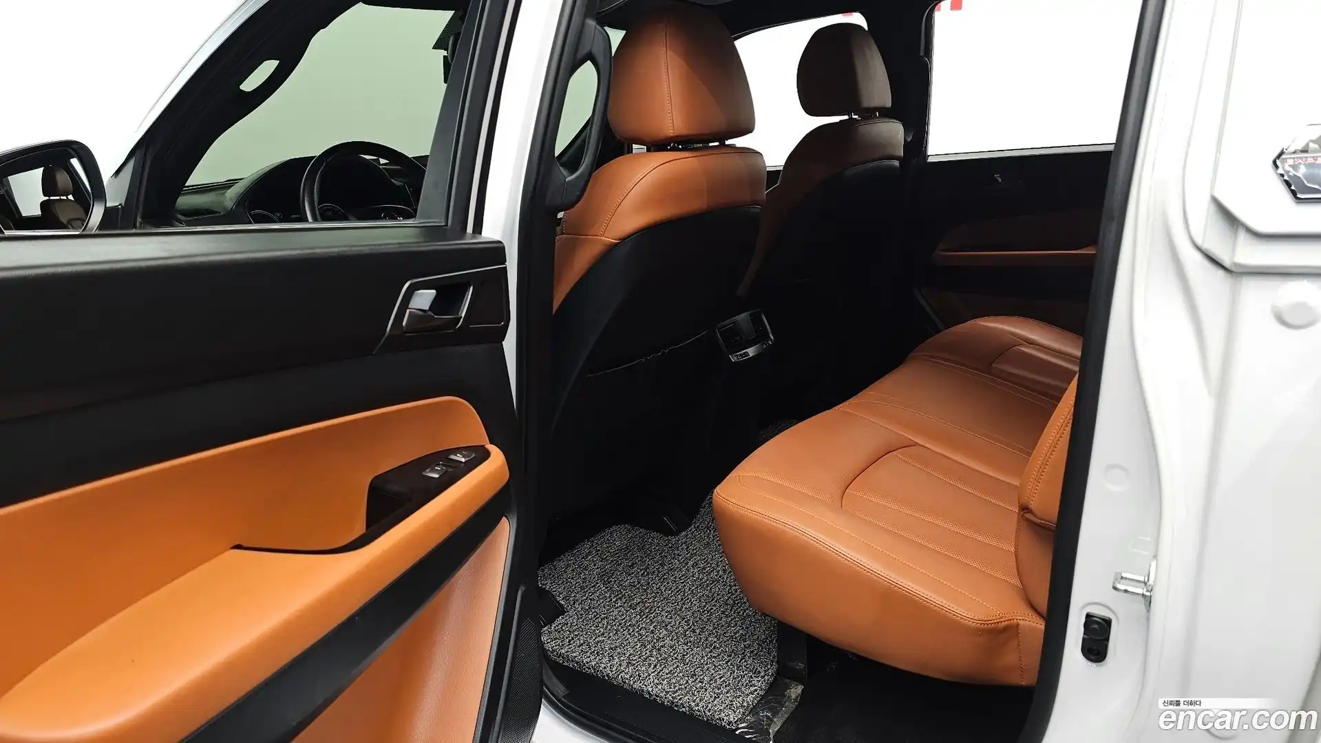 Rexton KG Mobility 2022.1-OPTION-017