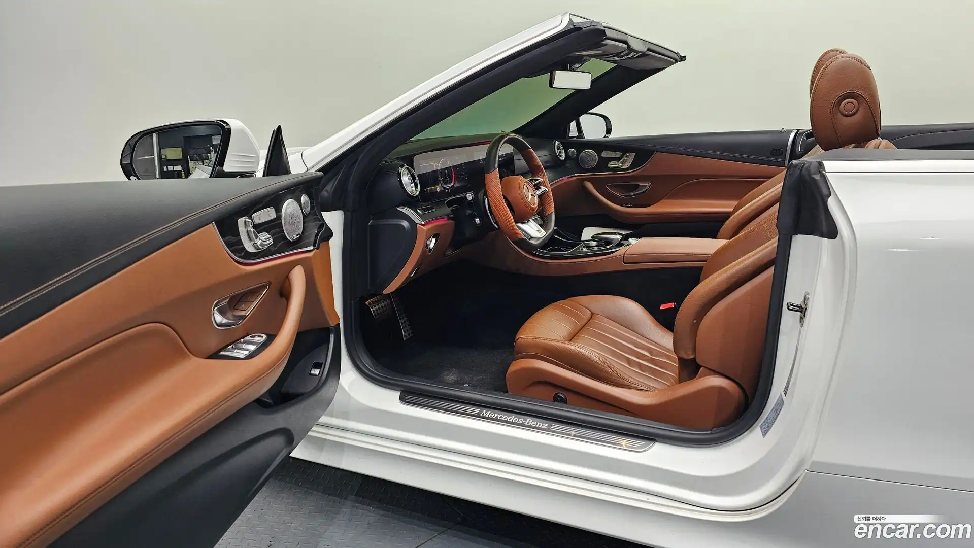 E-Class Mercedes-Benz 2018.9-INNER-010