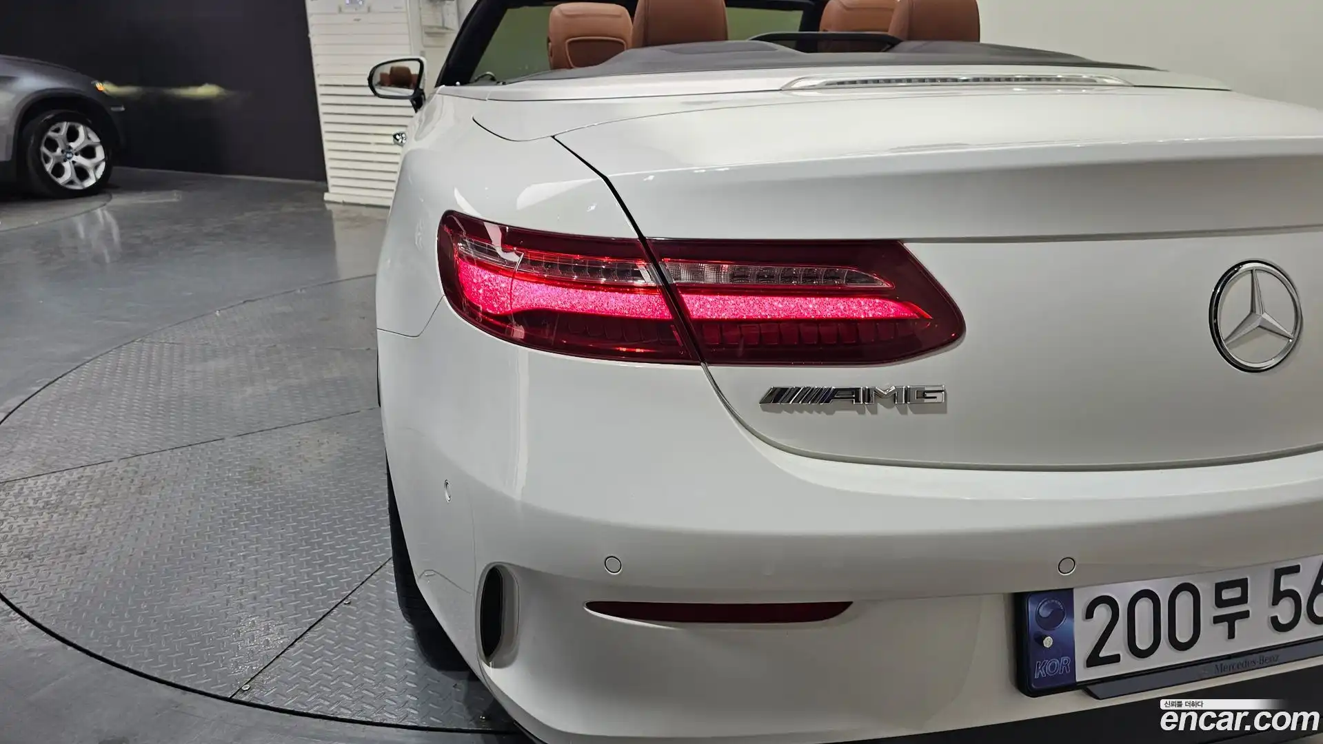 E-Class Mercedes-Benz 2018.9-OUTER-033