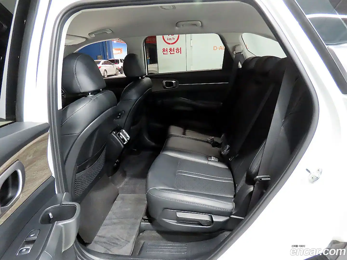 Sorento Kia 2021.5-INNER-007
