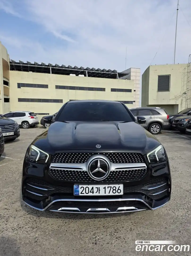 GLE-Class Mercedes-Benz 2021.4-OUTER-002