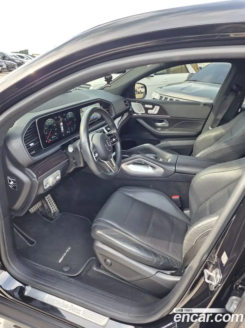 GLE-Class Mercedes-Benz 2021.4-OUTER-005