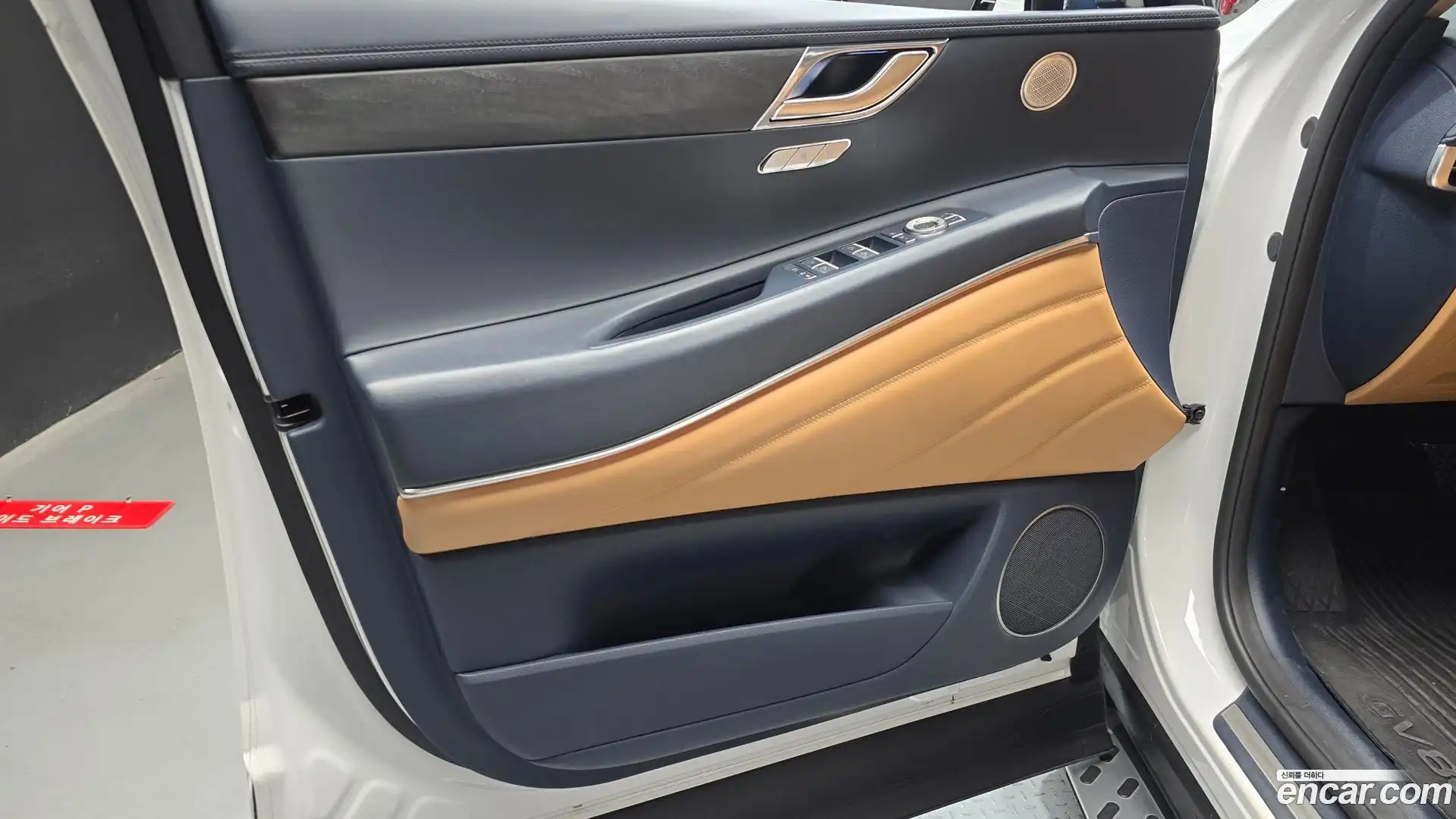 GV80 Genesis 2022.8-INNER-034