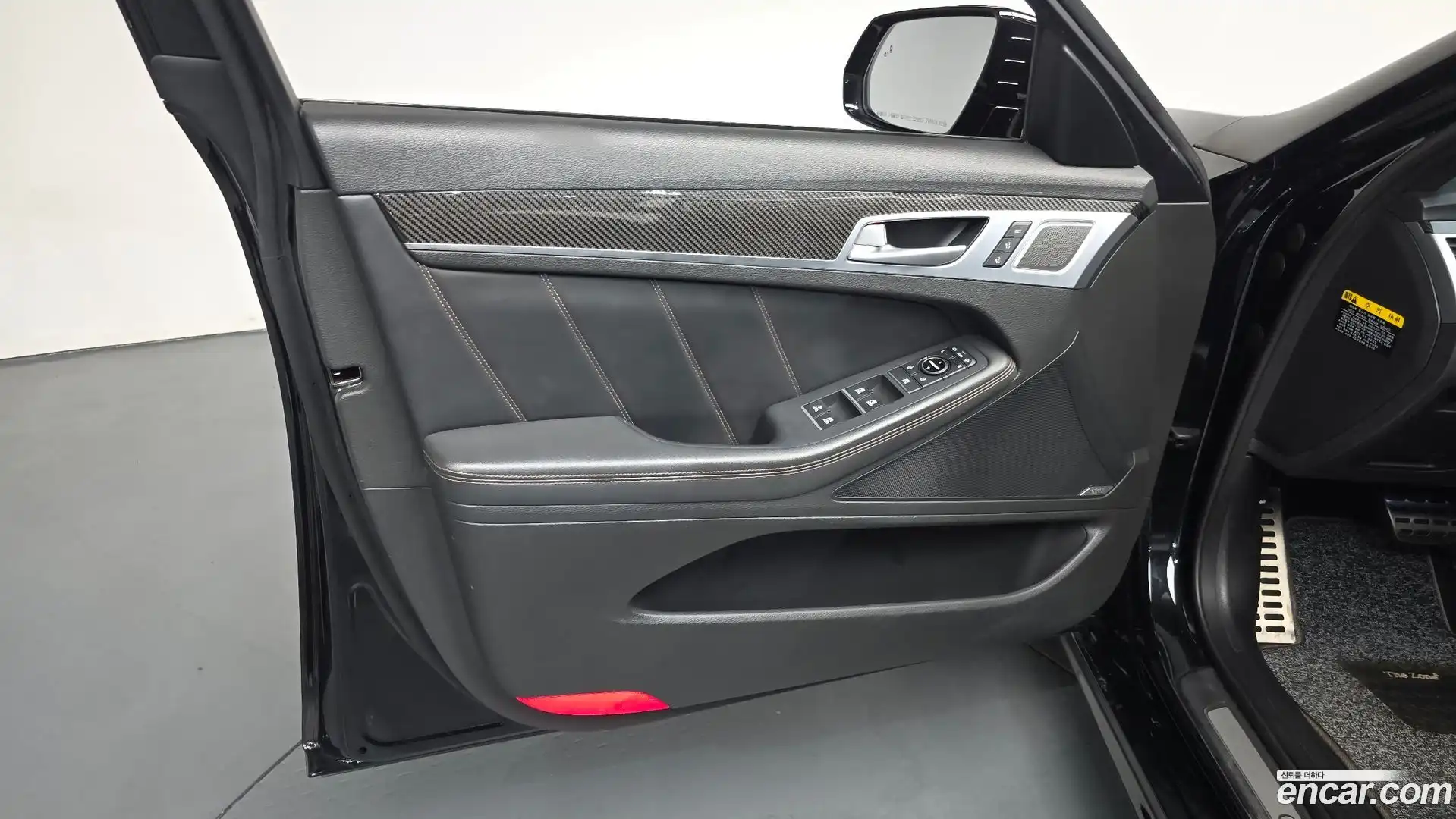G80 Genesis 2017.4-INNER-034