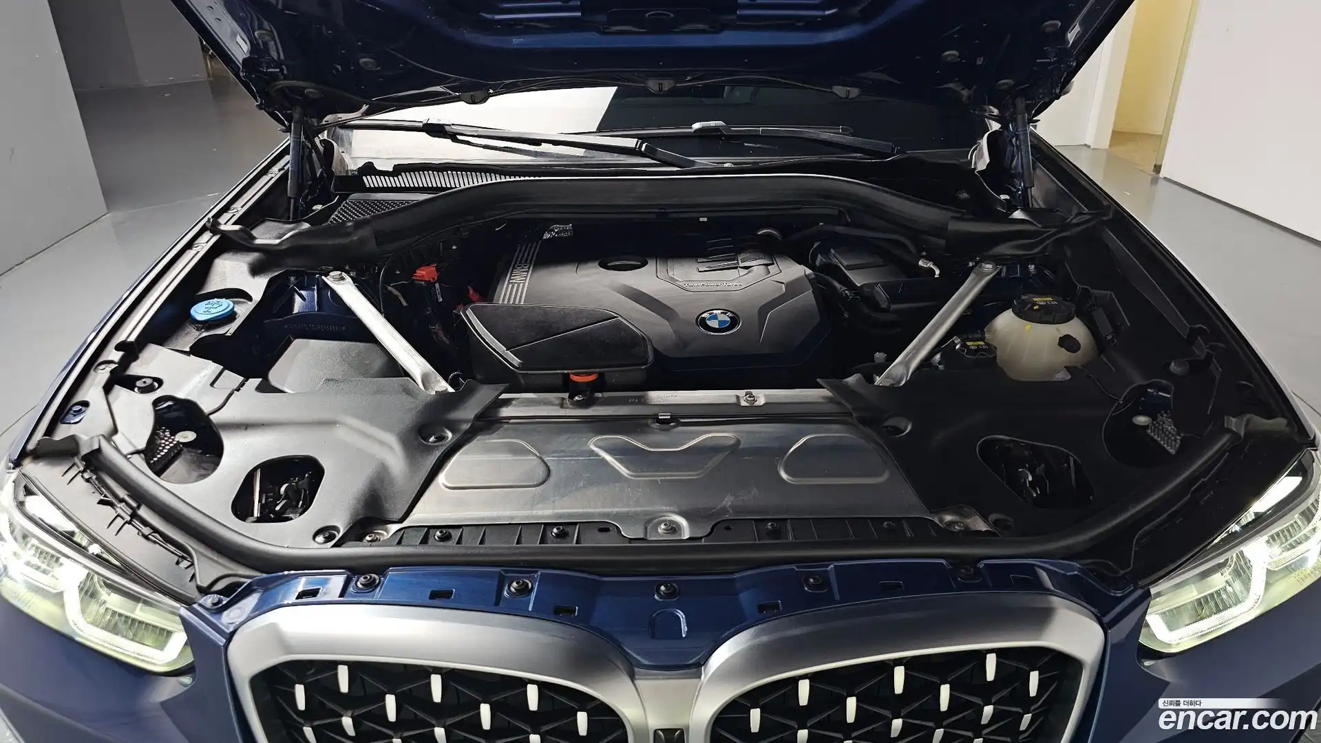 X4 BMW 2023.1-OUTER-006