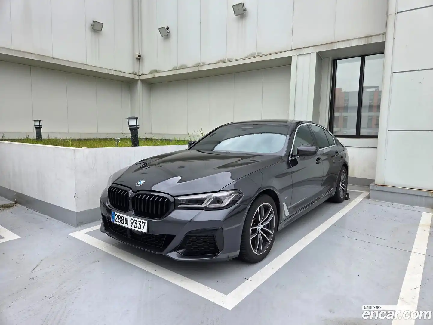5-Series BMW 2023.5-OUTER-002